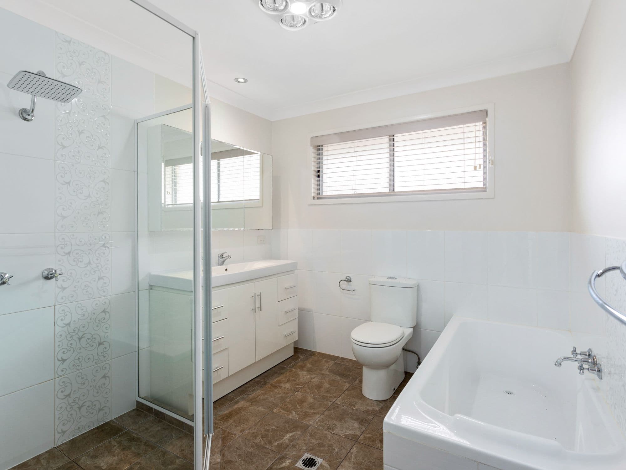 72 Alicia Street, Southport QLD 4215, Southport - Thumbnail 8
