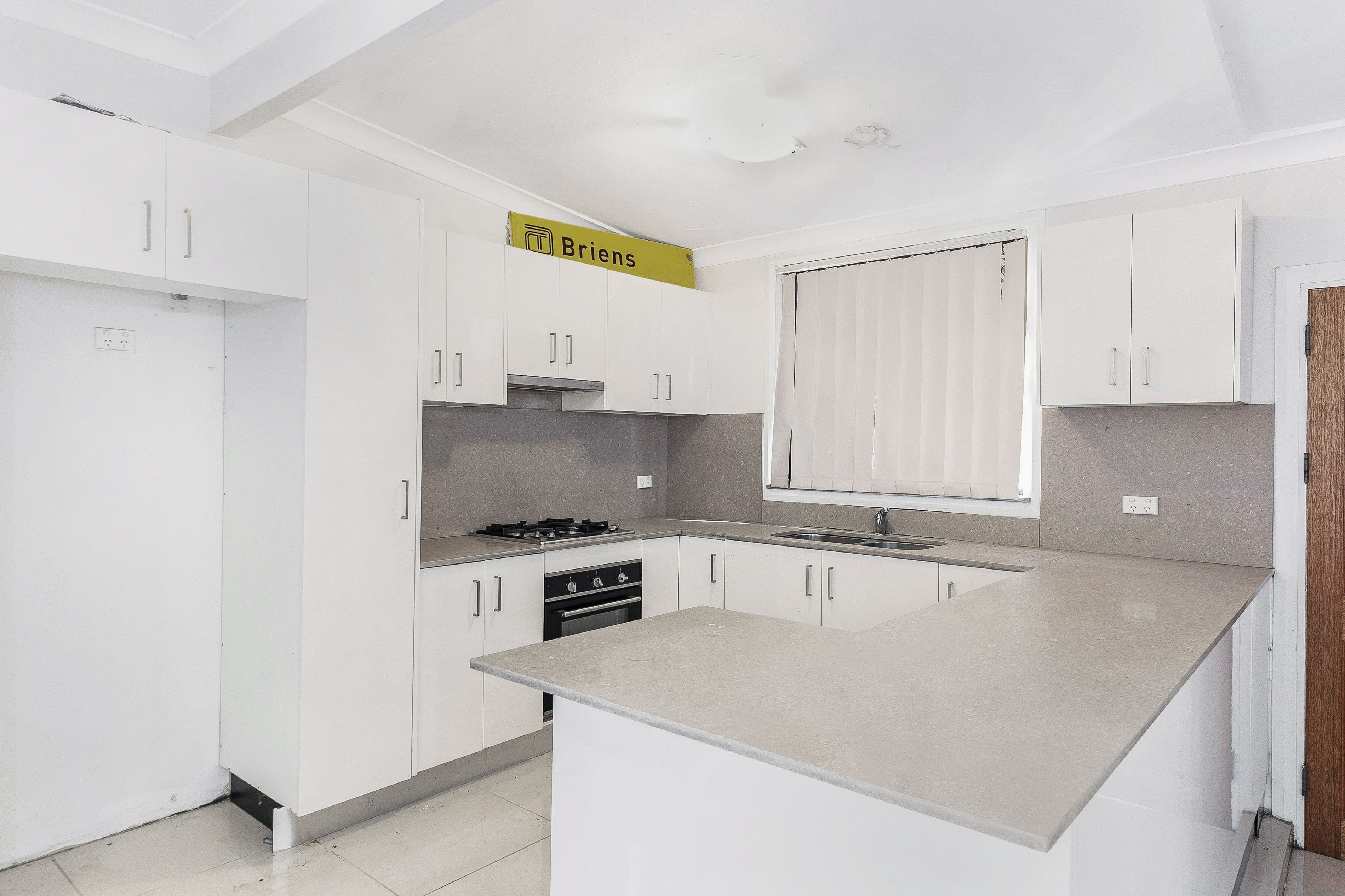 76 Cairds Avenue, Bankstown NSW 2200, Bankstown - Thumbnail 5