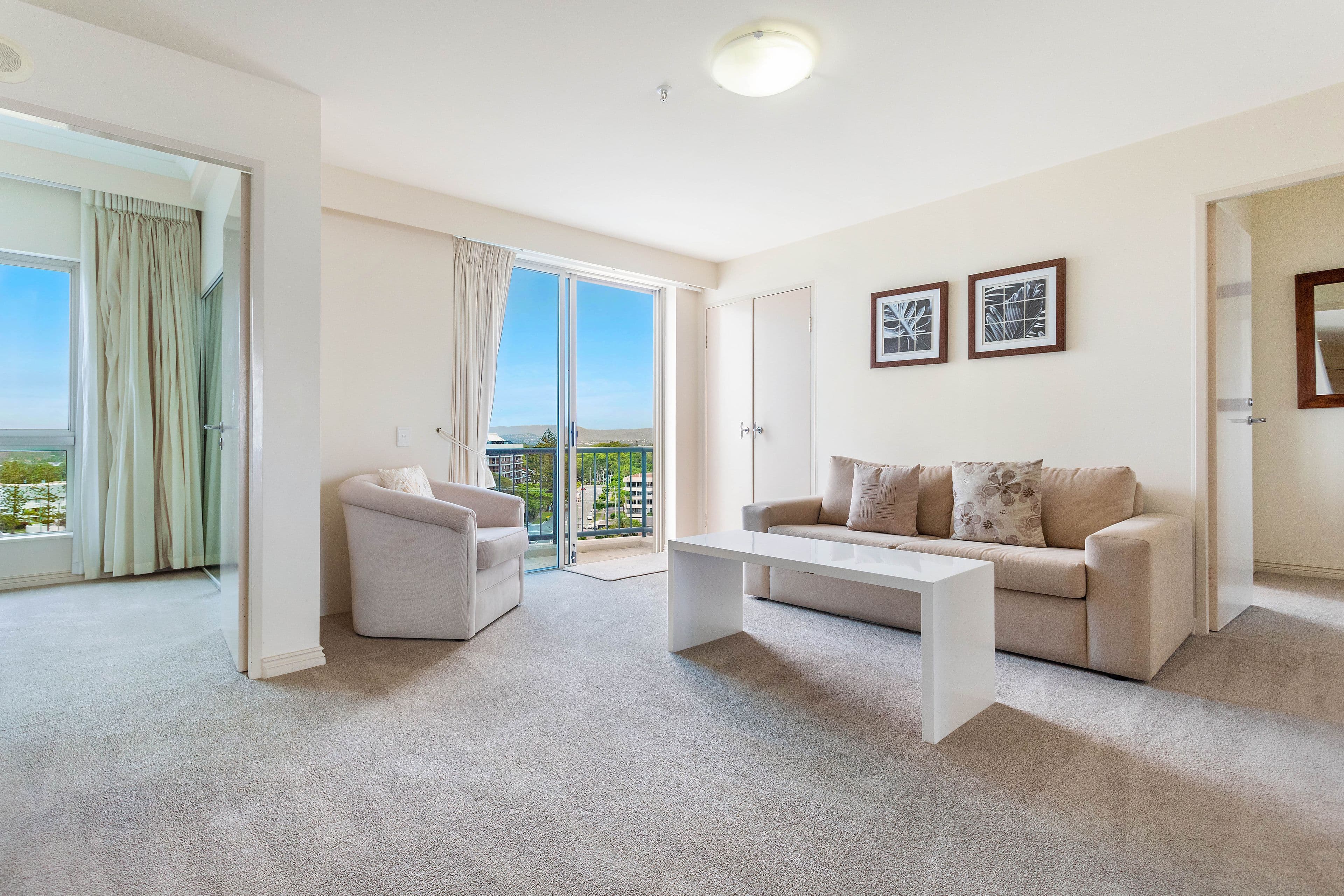 87 'Oceana' 100 Old Burleigh Road, Broadbeach QLD 4218, Broadbeach - Thumbnail 4