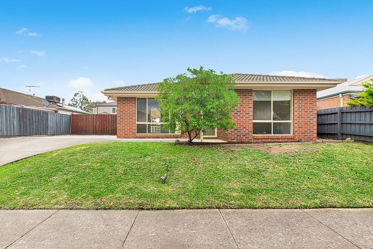 3 Genoa Way, Cranbourne West VIC 3977, Cranbourne West - Image 1