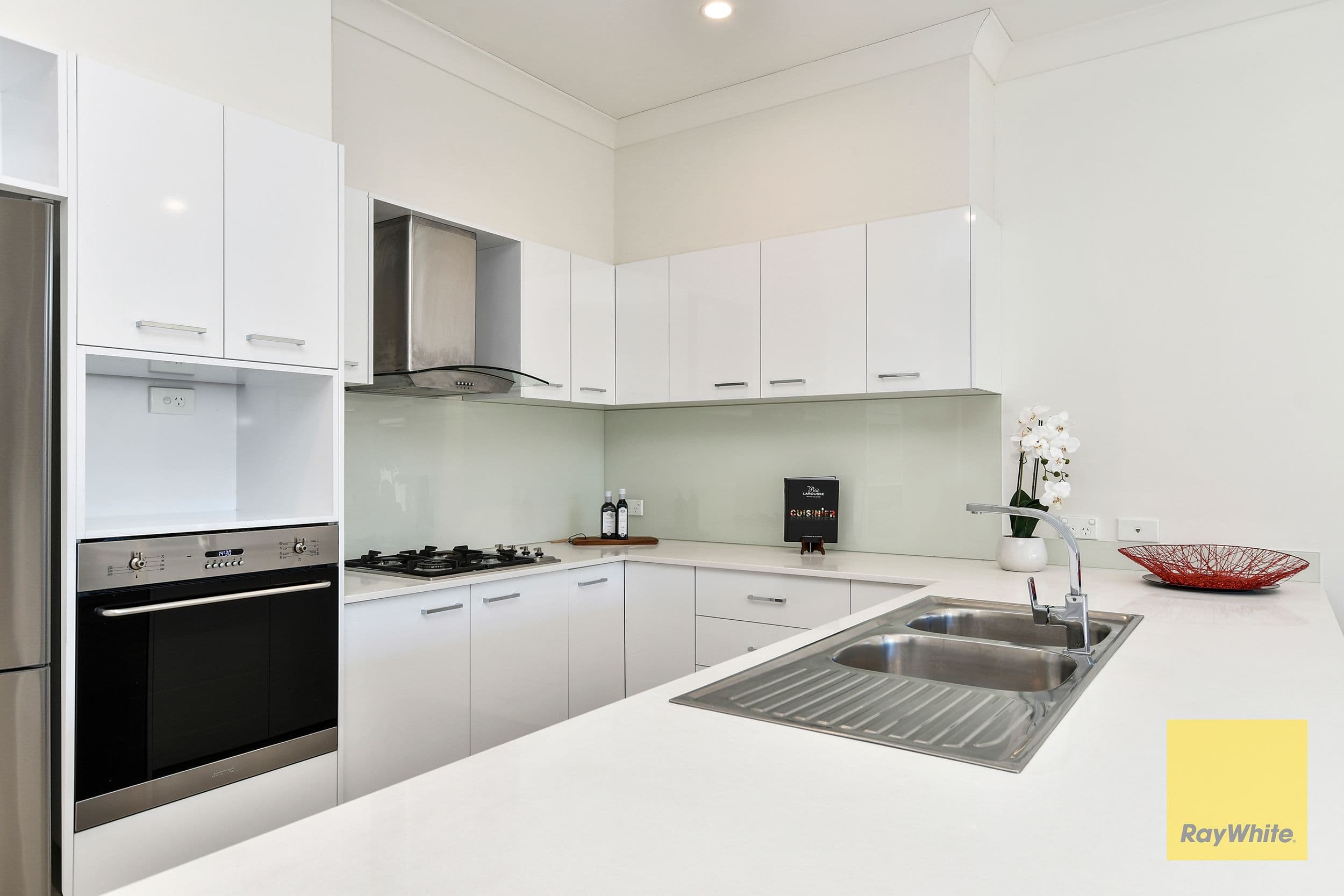 3 Britannia Street, Umina Beach NSW 2257, Umina Beach - Thumbnail 3