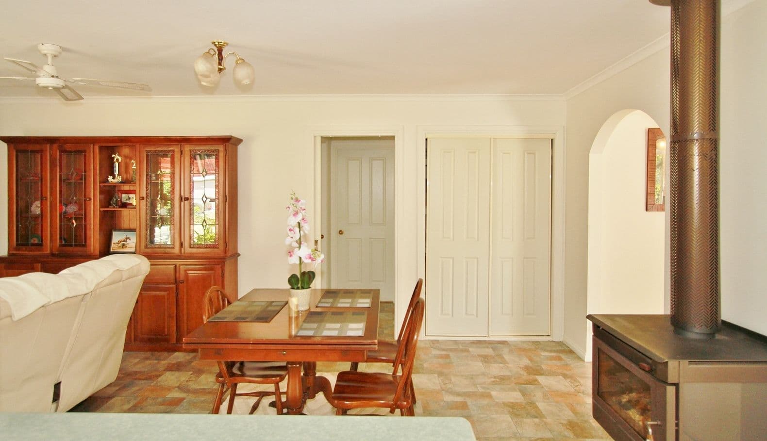 17 Wattle Drive, Heathcote VIC 3523, Heathcote - Thumbnail 3