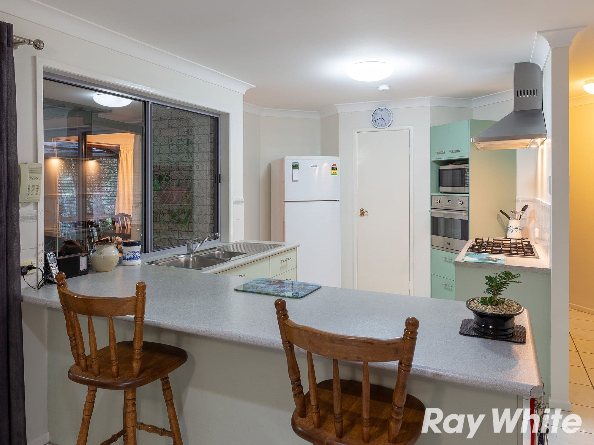 132 McGinn Road, Ferny Grove QLD 4055, Ferny Grove - Thumbnail 4