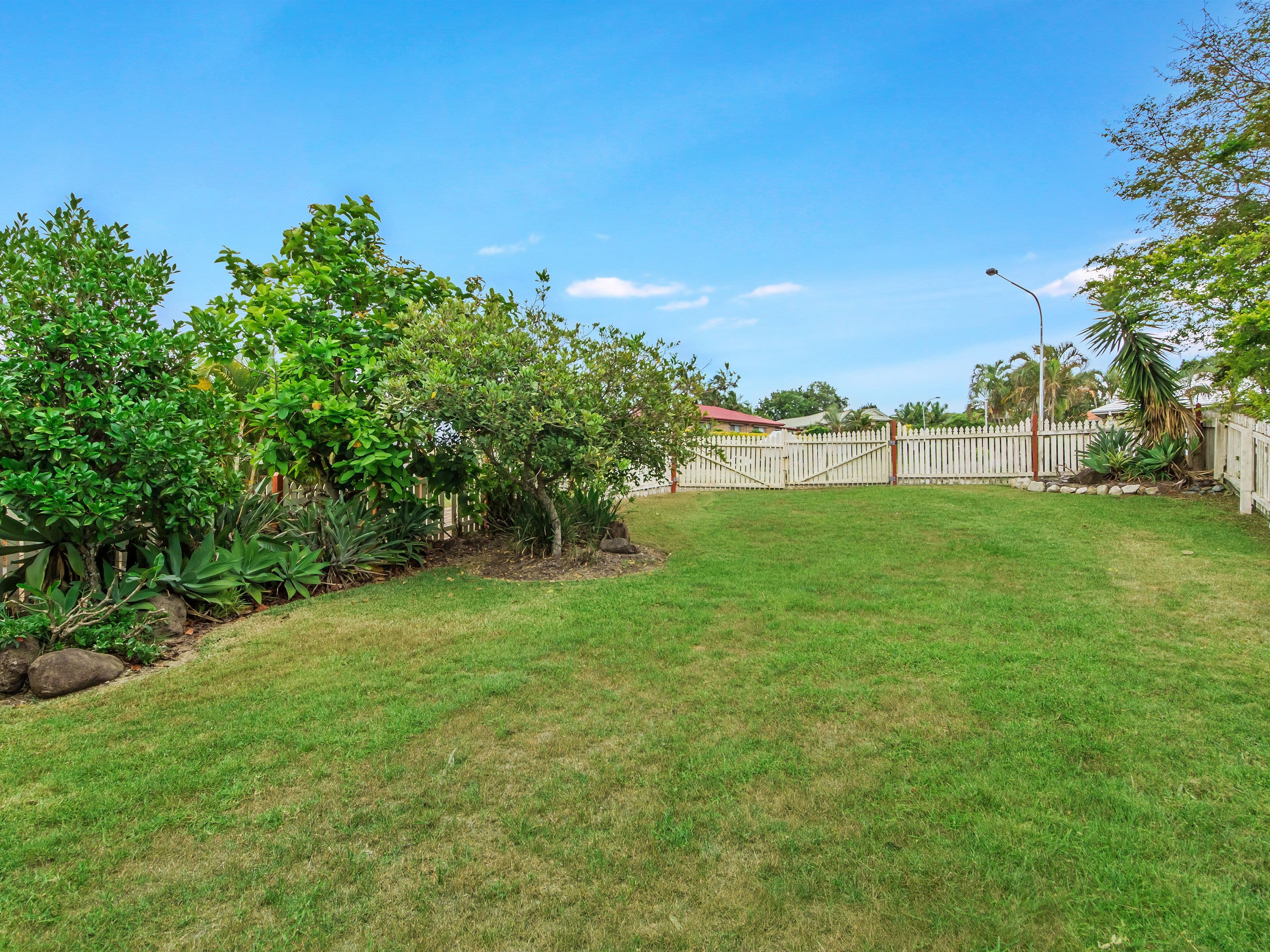 71 Henry Cotton Drive, Parkwood QLD 4214, Parkwood - Thumbnail 4