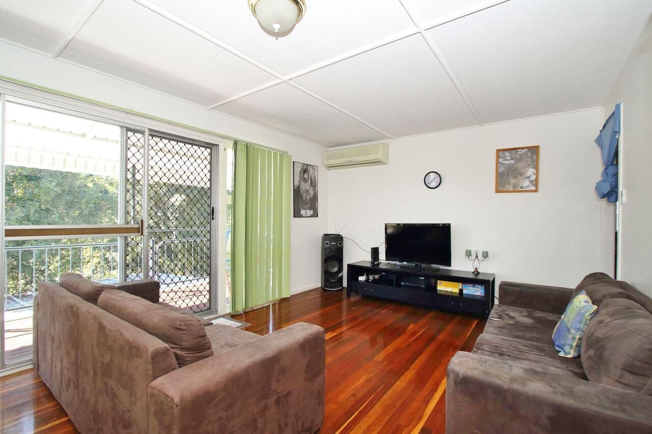 87 Wildey Street, Raceview QLD 4305, Raceview - Thumbnail 2