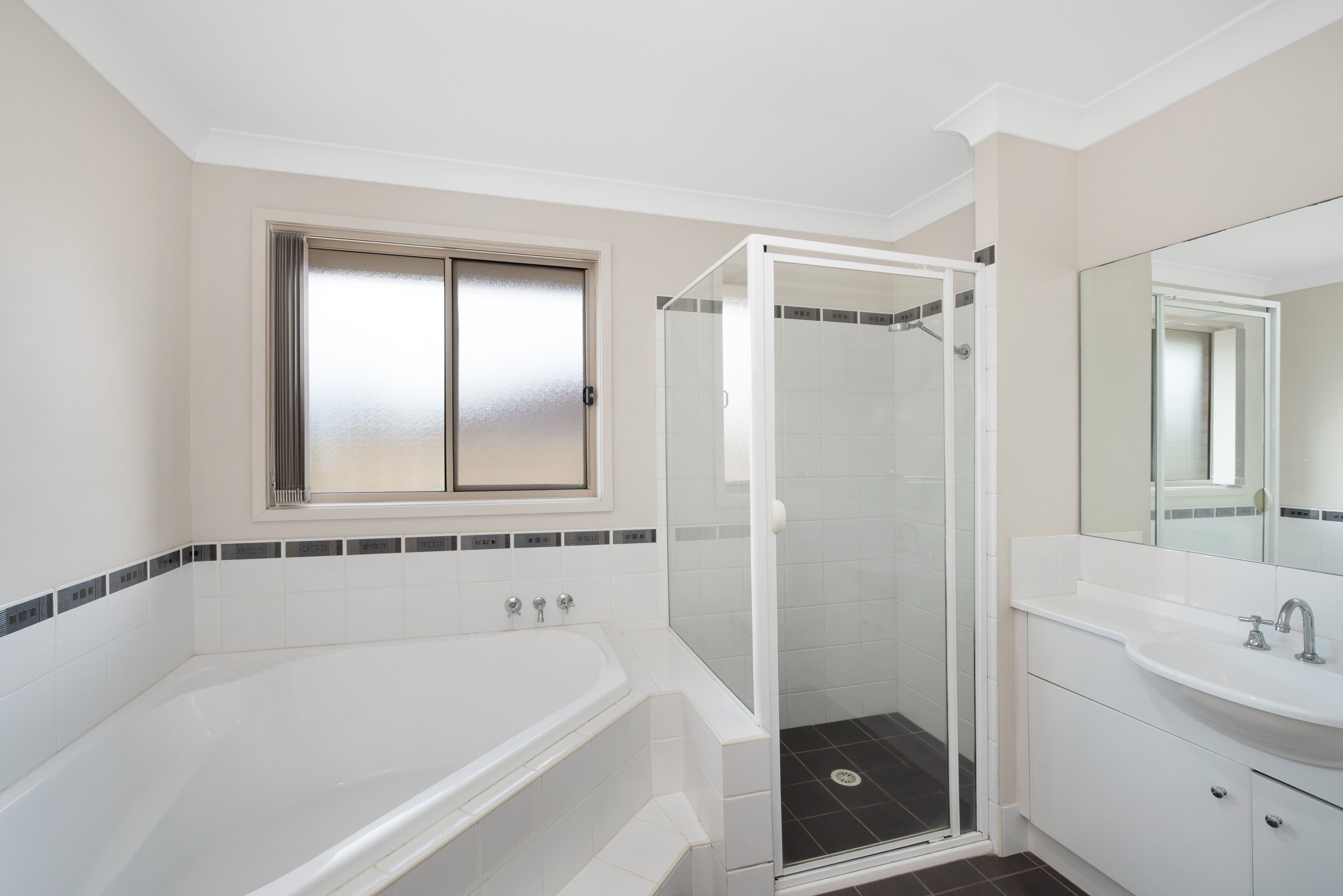 140 Regiment Road, Rutherford - Thumbnail 8