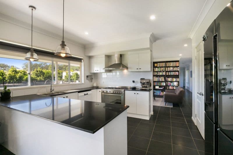 5 Freshwater Place, Karalee QLD 4306, Karalee - Thumbnail 5
