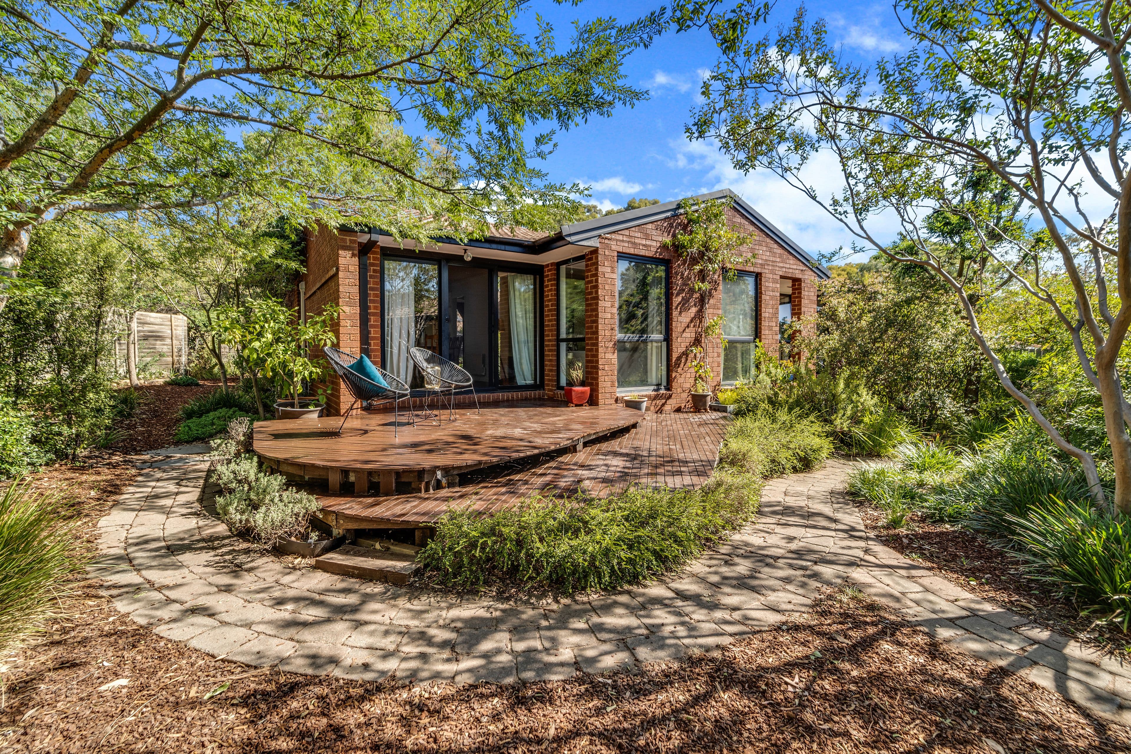 8 Vallance Place, Cook ACT 2614, Cook - Image 1