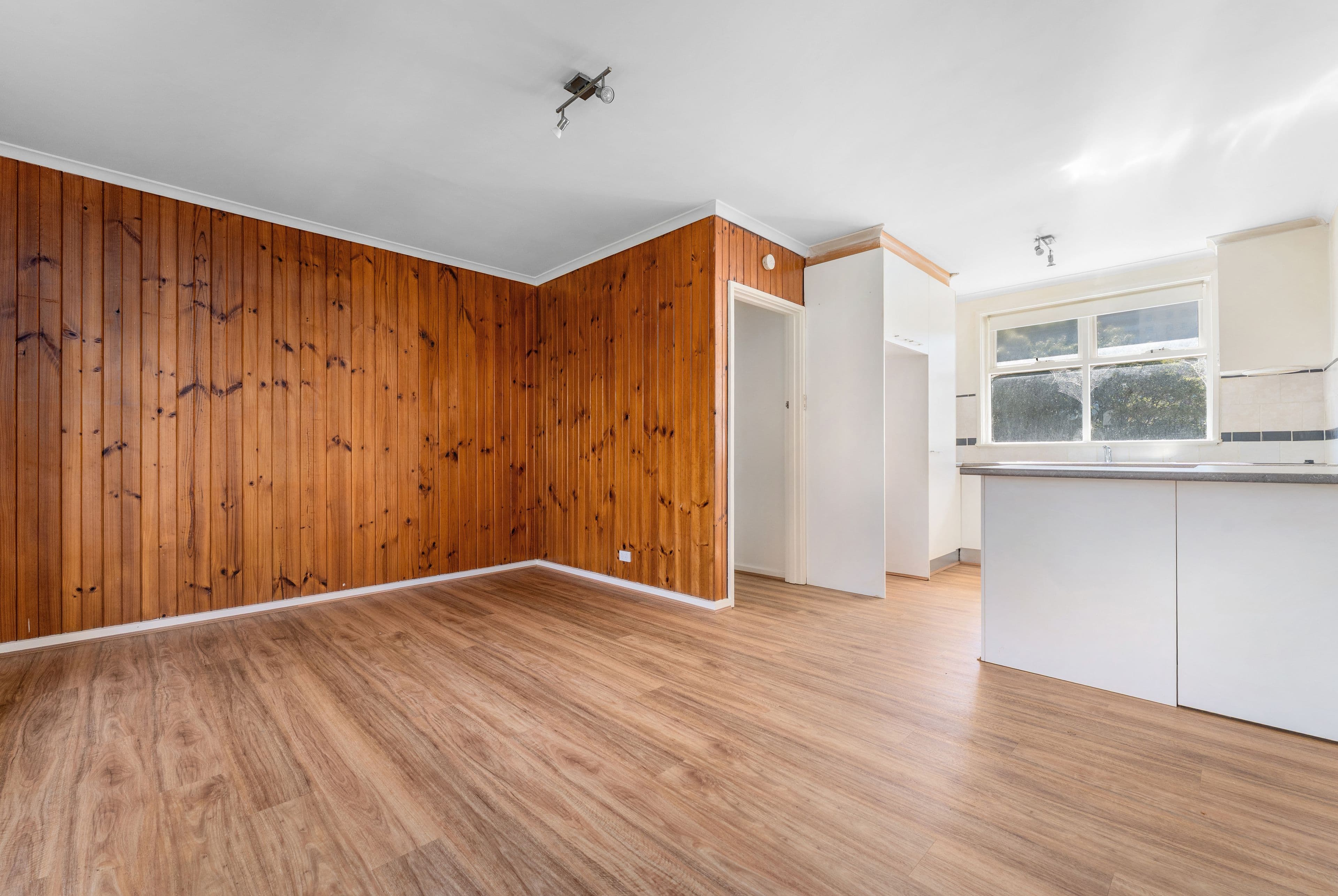 72 High Street, Frankston VIC 3199, Frankston - Thumbnail 2