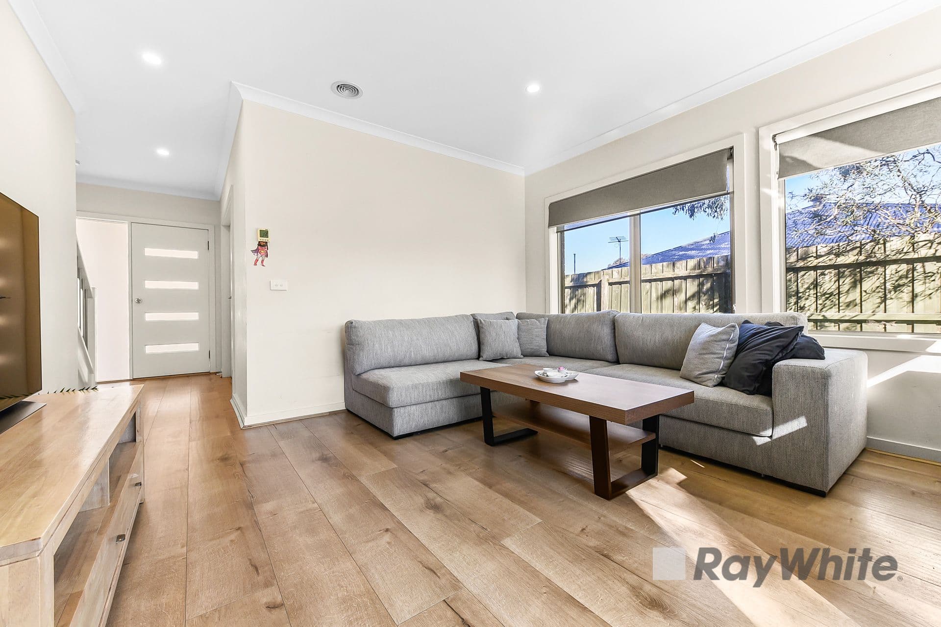 10 Tarata Drive, Doveton VIC 3177, Doveton - Thumbnail 3