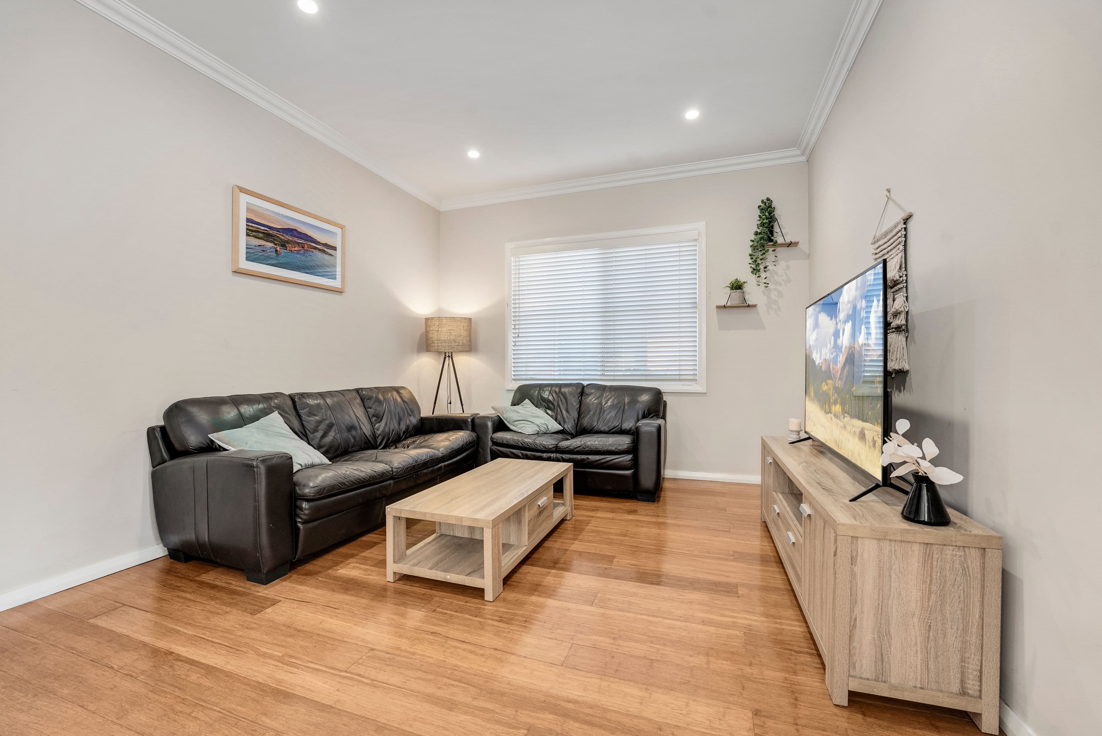 5 Stuart Street, Helensburgh NSW 2508, Helensburgh - Image 1