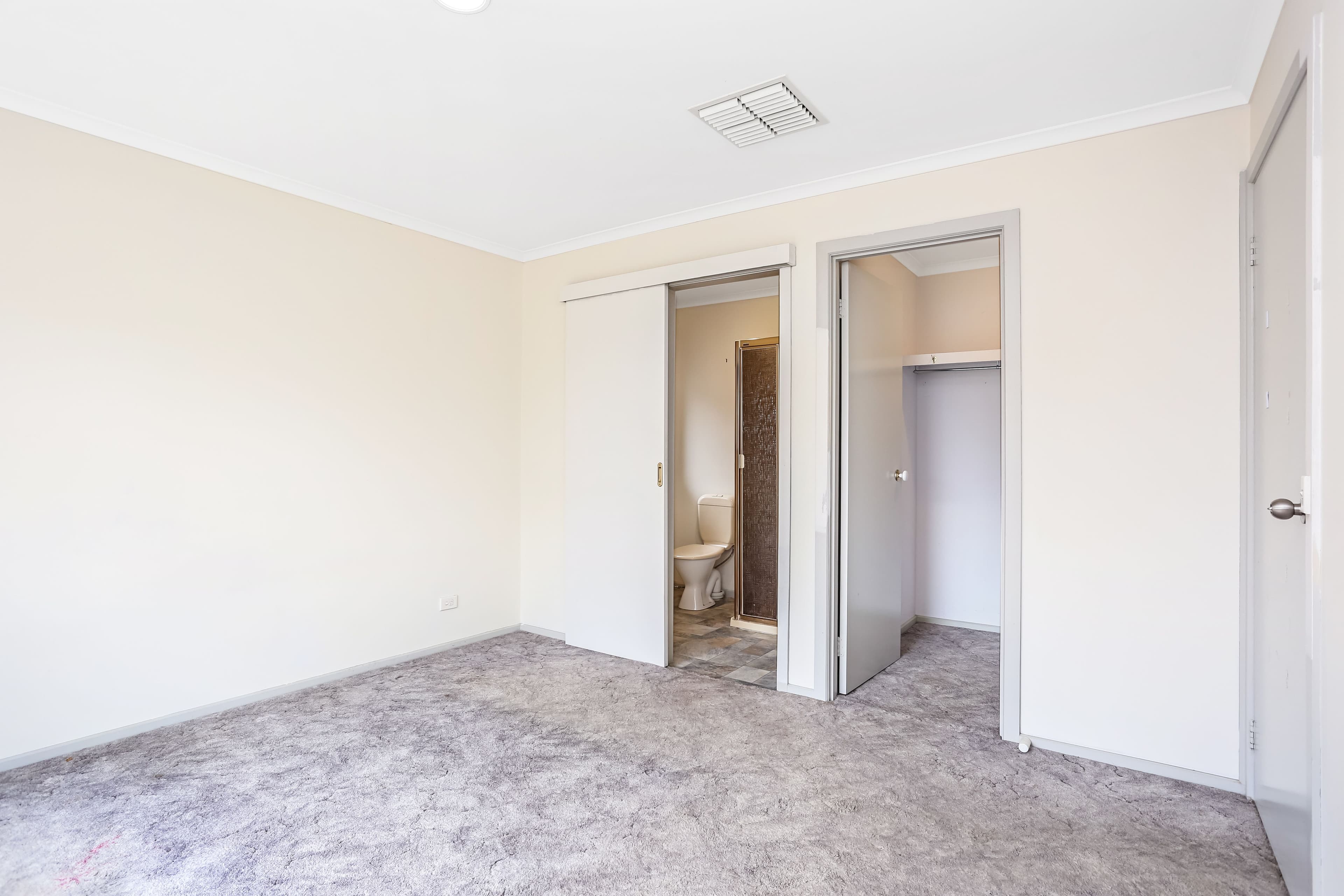 5 Flintoff Court, Mill Park VIC 3082, Mill Park - Thumbnail 5