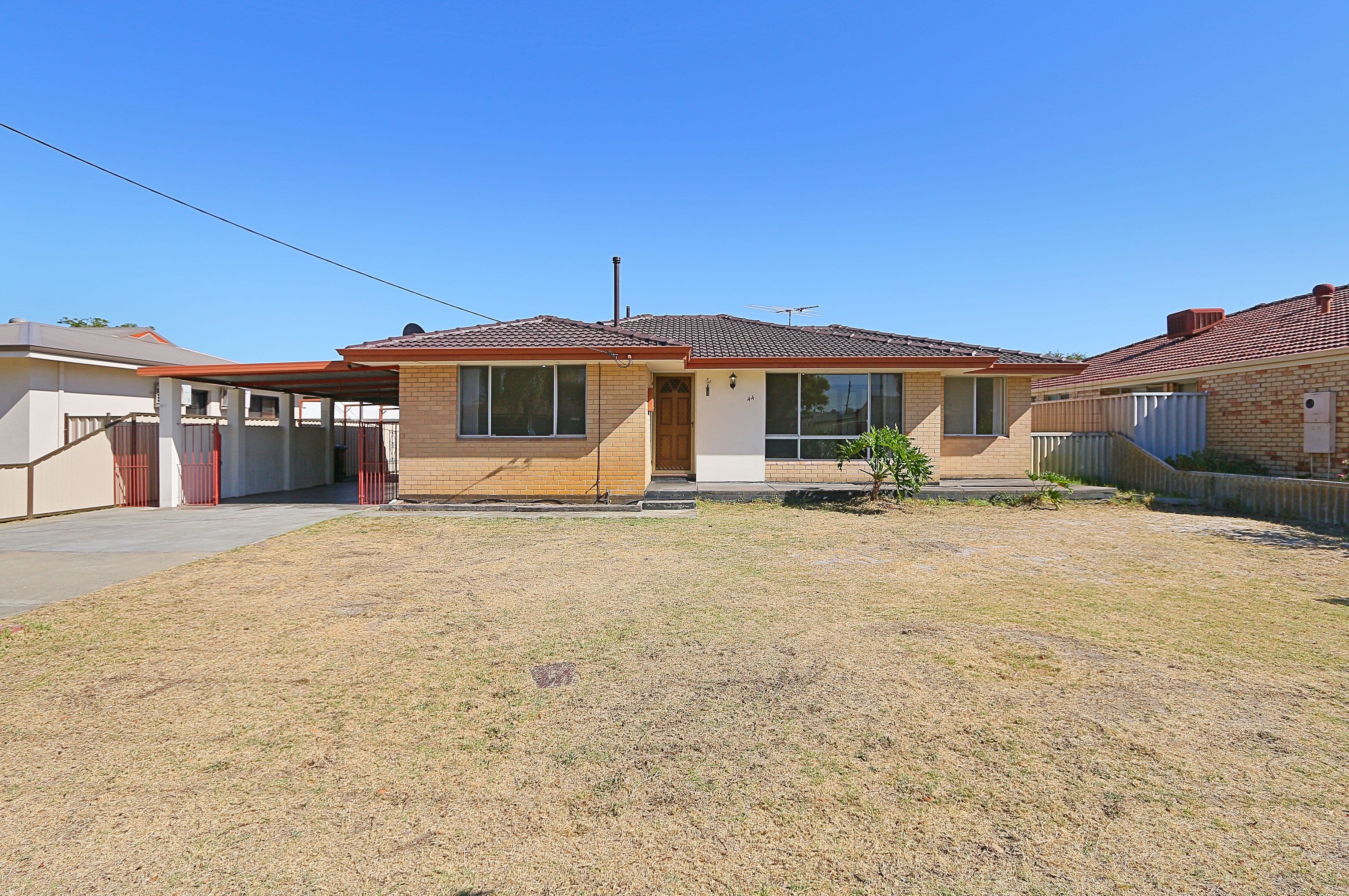 44 Thomas Street, Queens Park WA 6107, Queens Park - Image 1