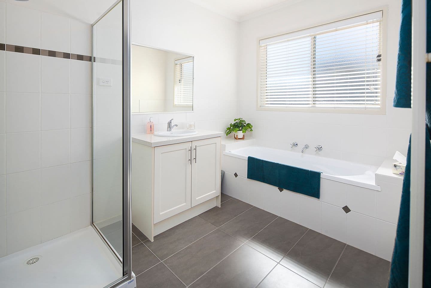 24 Trinity Drive, Langwarrin VIC 3910, Langwarrin - Thumbnail 8