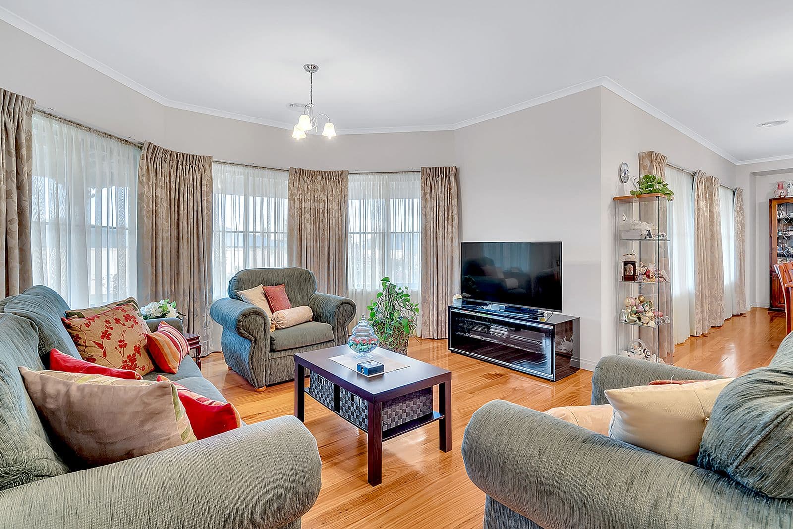 124 Roulston Way, Wallan VIC 3756, Wallan - Thumbnail 7