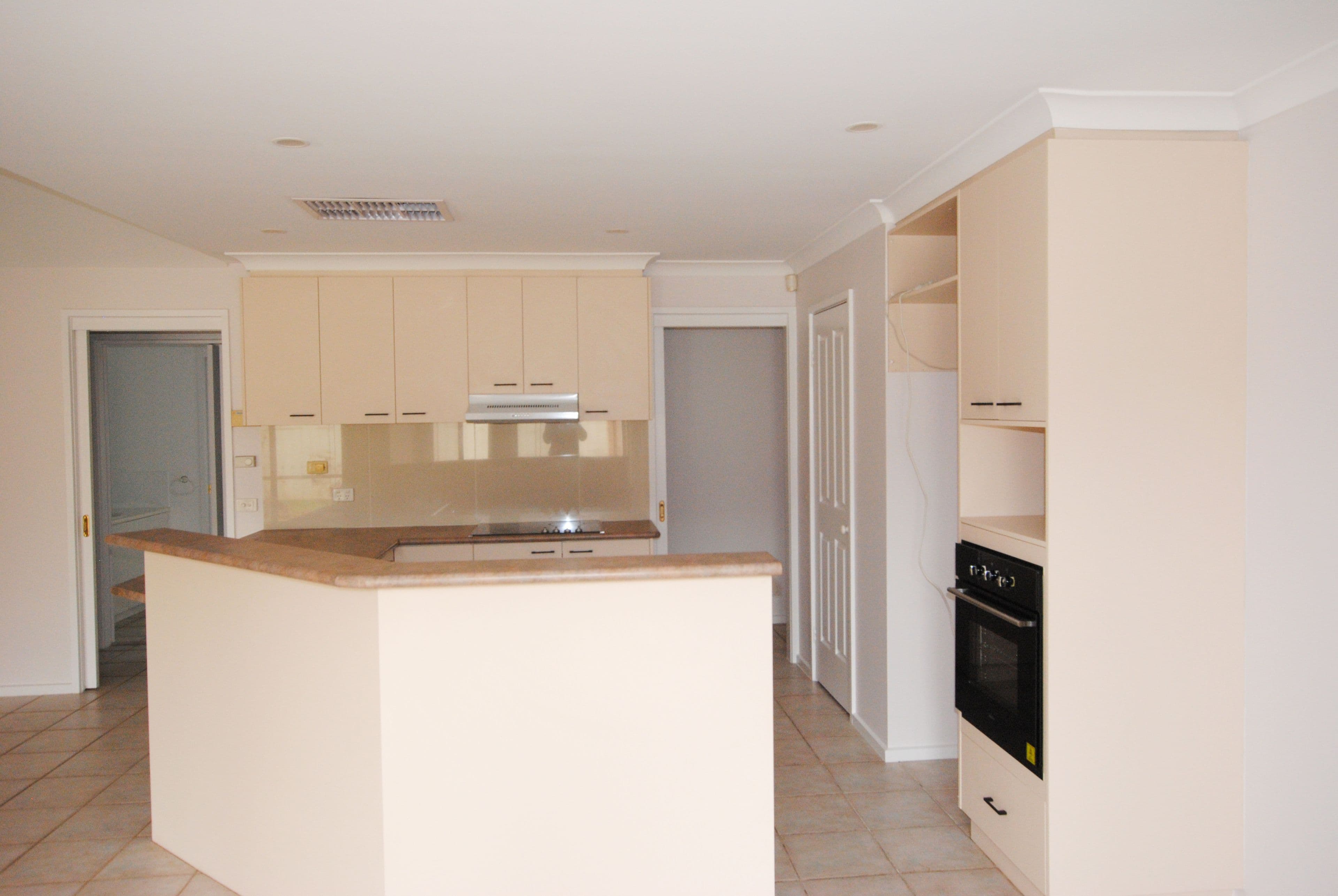 1 Innisvale Court, Griffith NSW 2680, Griffith - Thumbnail 4