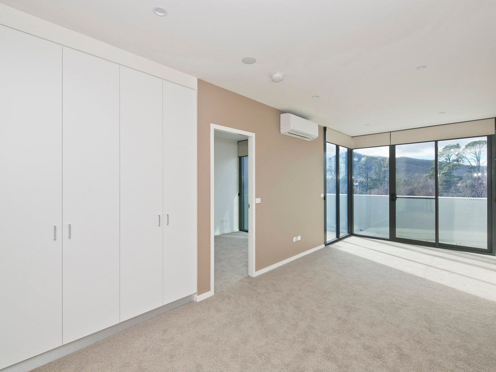 47/10 Lonsdale Street, Braddon ACT 2612, Braddon - Thumbnail 3