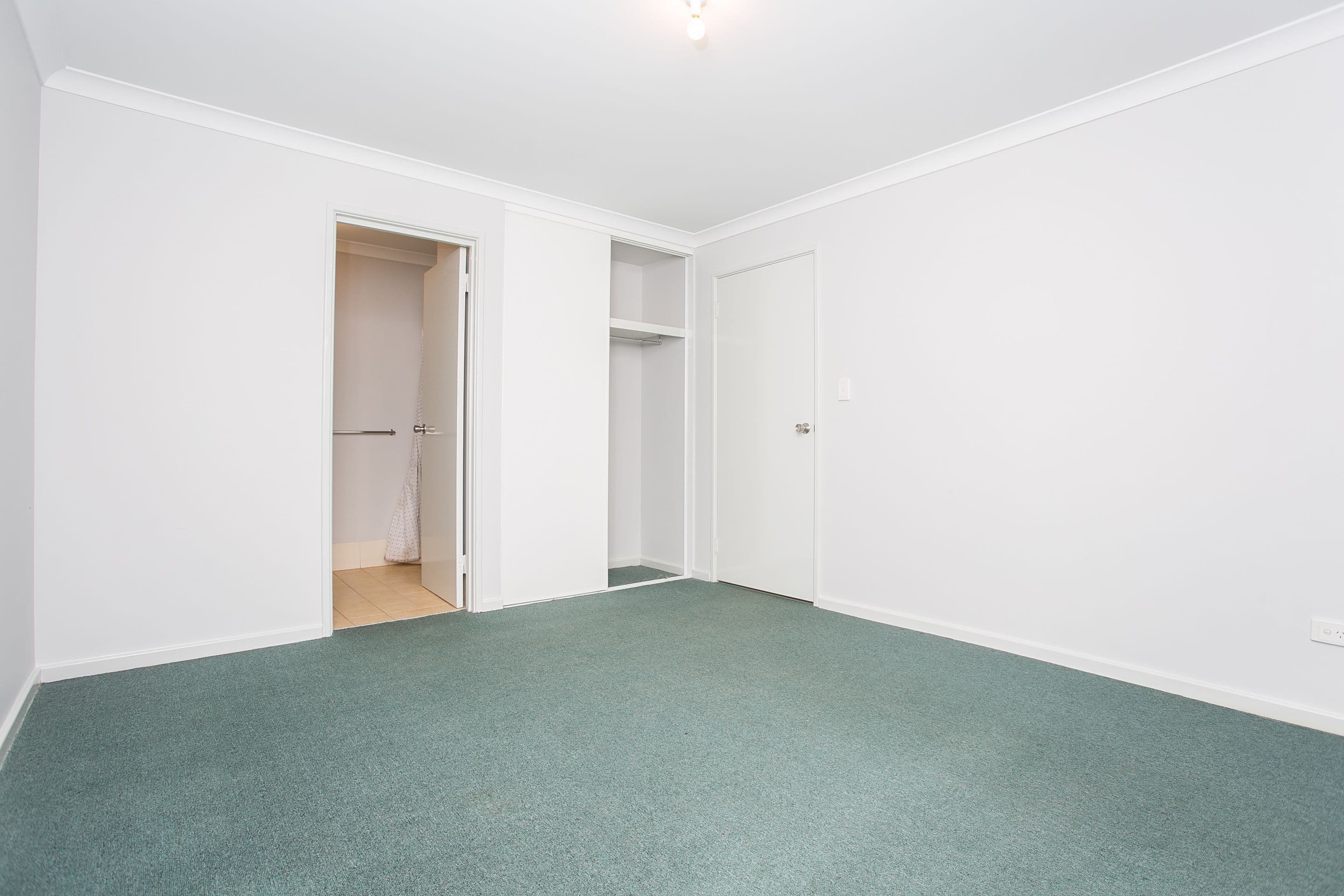Unit 2, 22 Avon Crescent, Viveash WA 6056, Viveash - Thumbnail 8