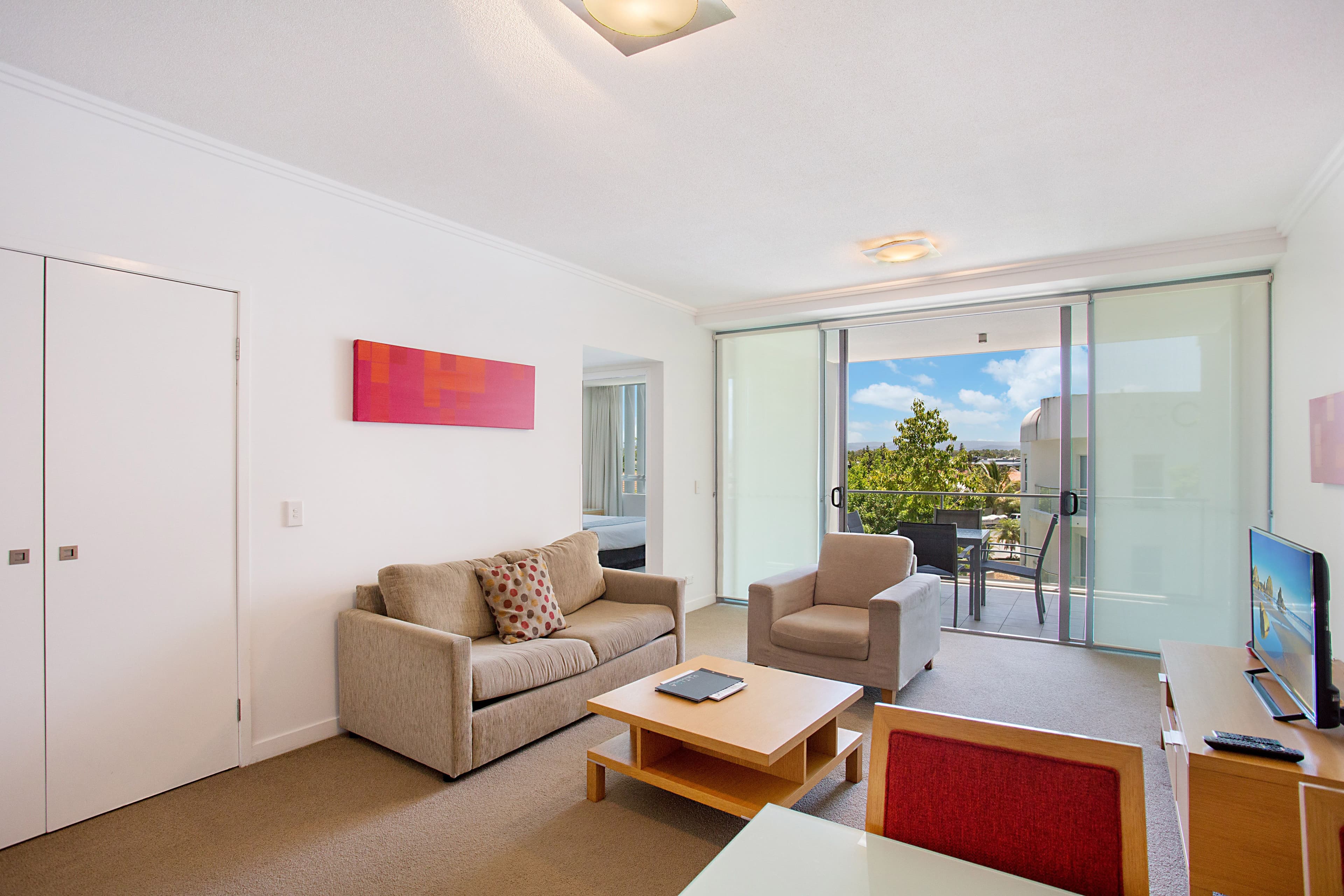 2204 'Freshwater Point' 33 T E Peters Drive, Broadbeach Waters QLD 4218, Broadbeach Waters - Thumbnail 2