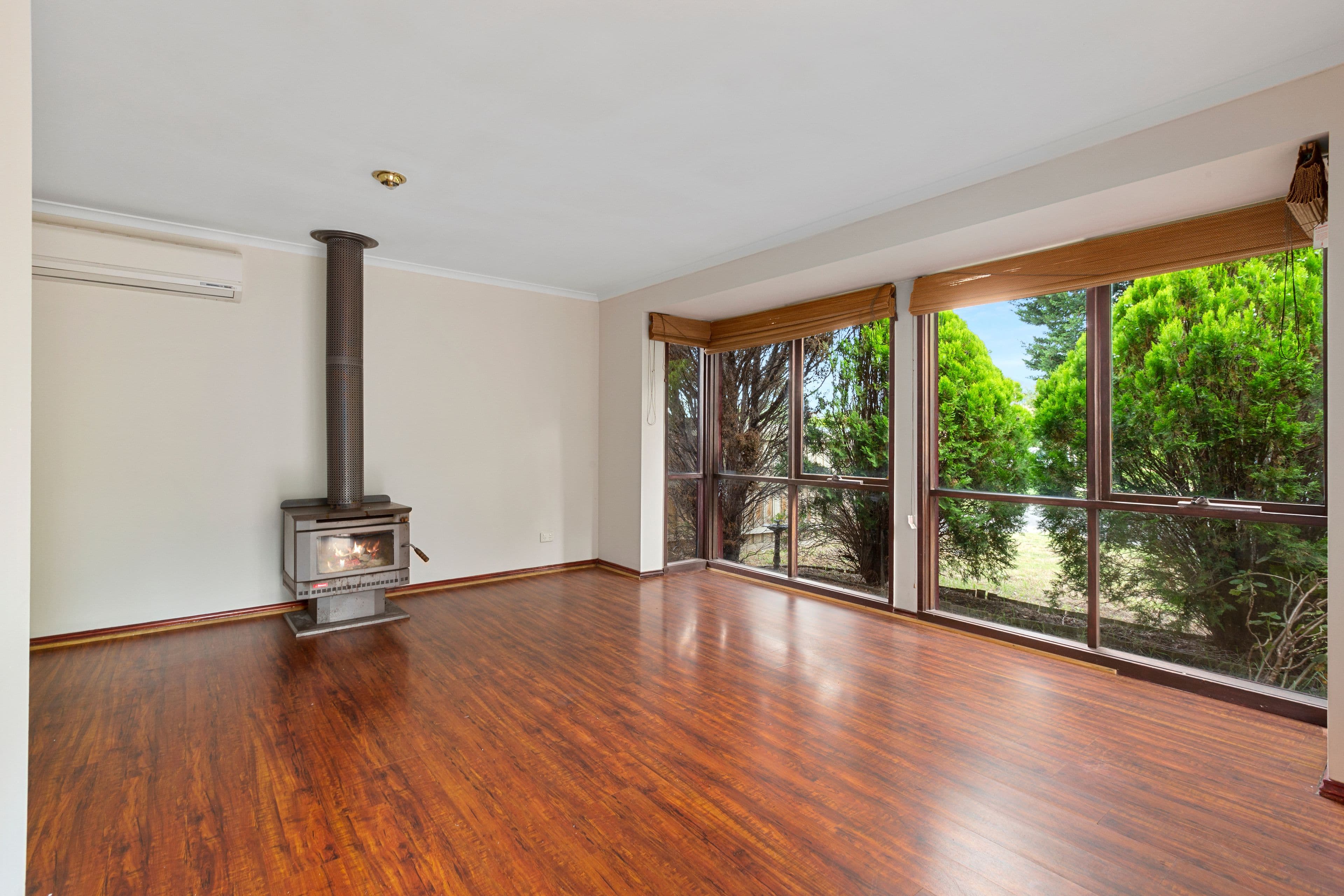 4 Derby Court, Carrum Downs VIC 3201, Carrum Downs - Thumbnail 2