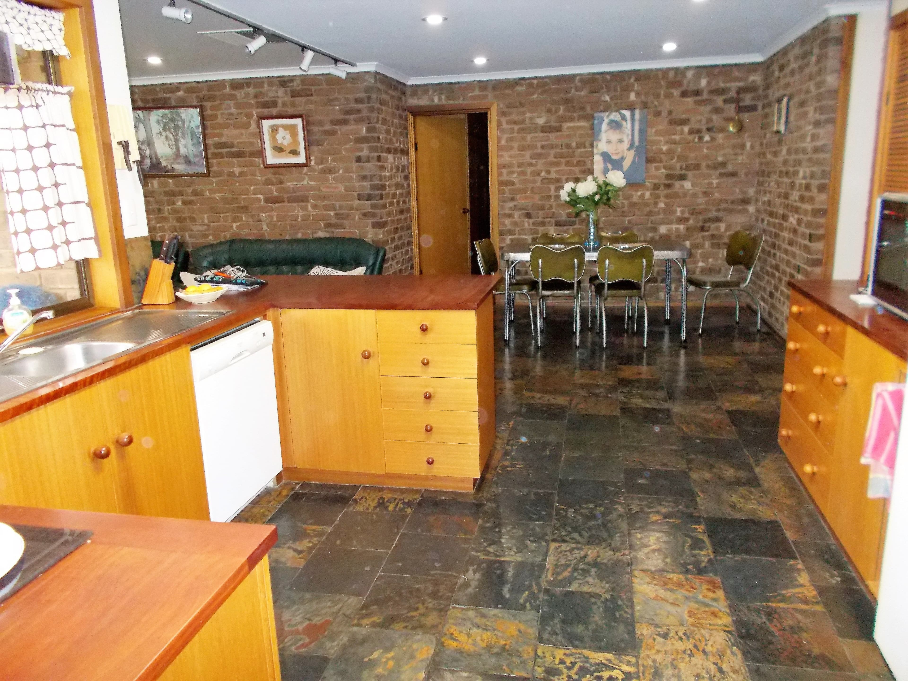 14 Bent Street, Northcote VIC 3070, Northcote - Thumbnail 3