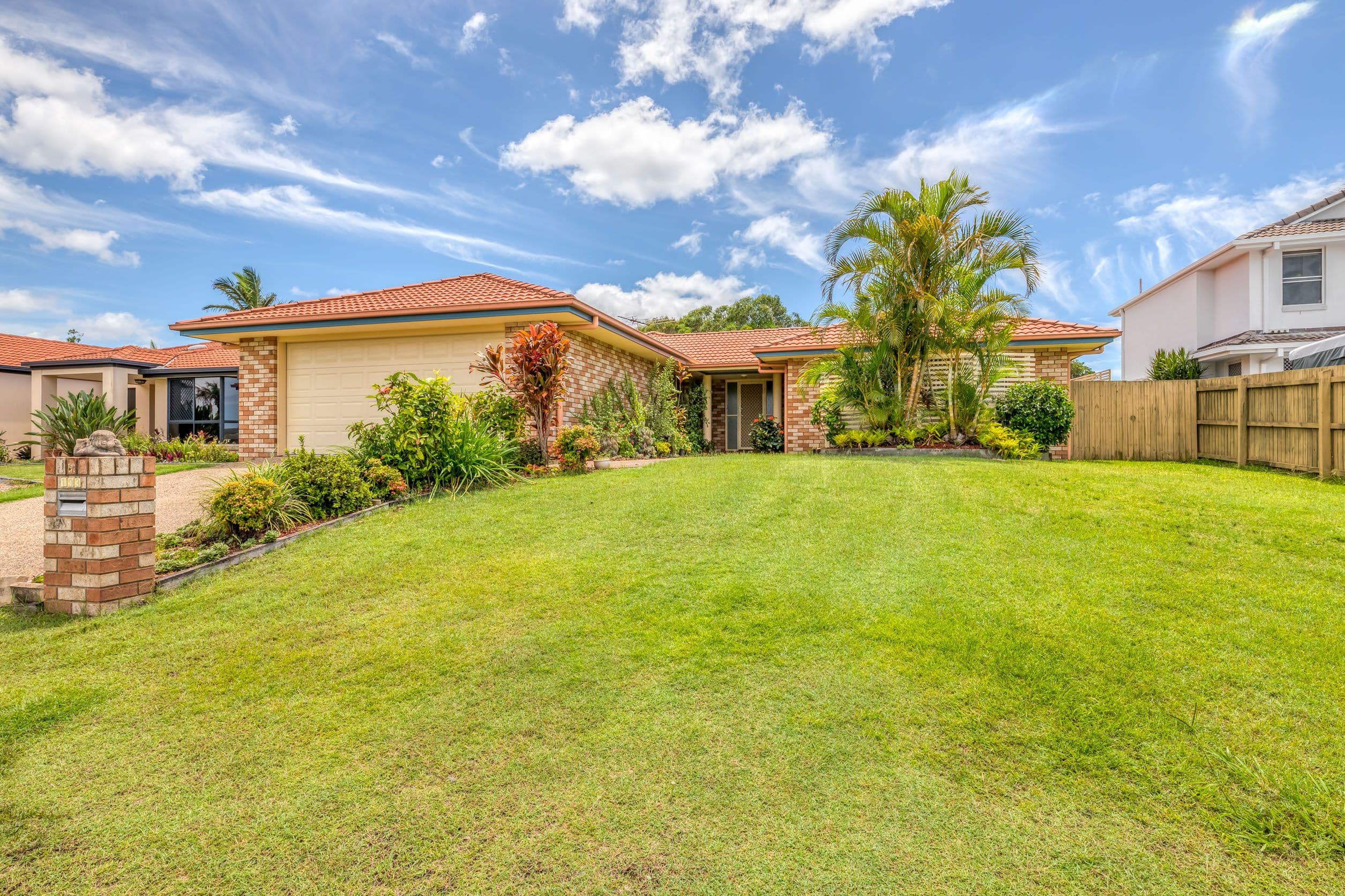 193 Endeavour Drive, Banksia Beach QLD 4507, Banksia Beach - Thumbnail 2