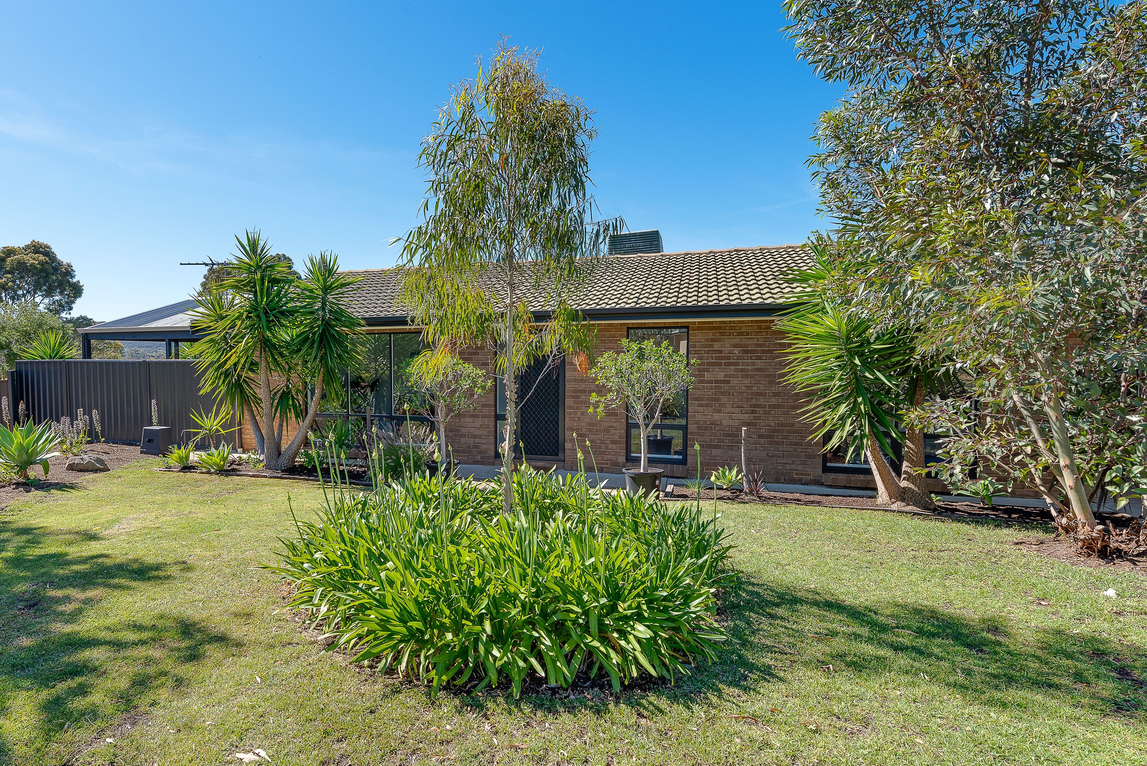 5 Hallett Court, Happy Valley SA 5159, Happy Valley - Thumbnail 2