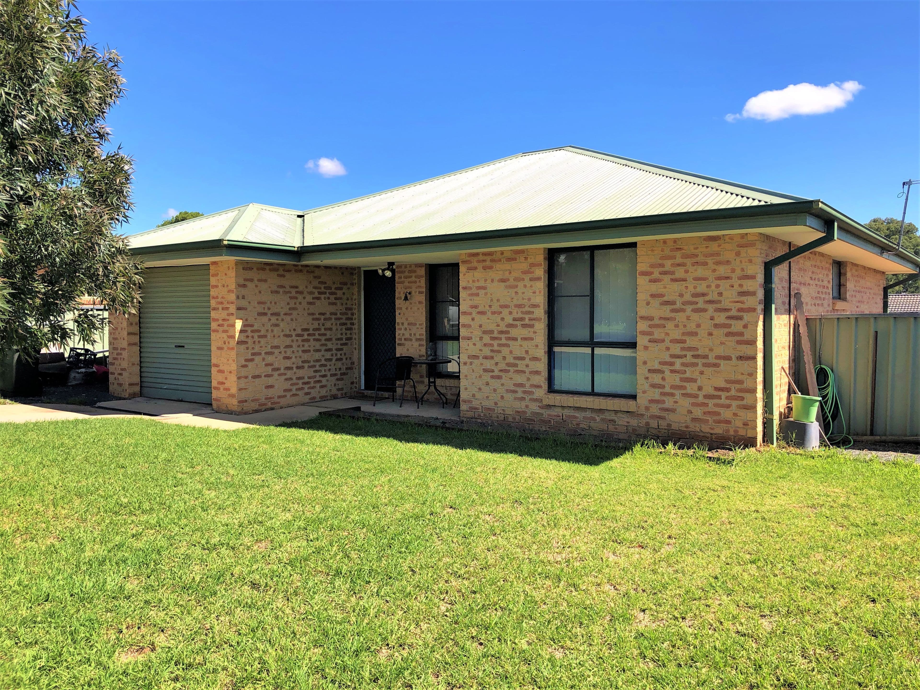 3A Miro Street, Young NSW 2594, Young - Thumbnail 5