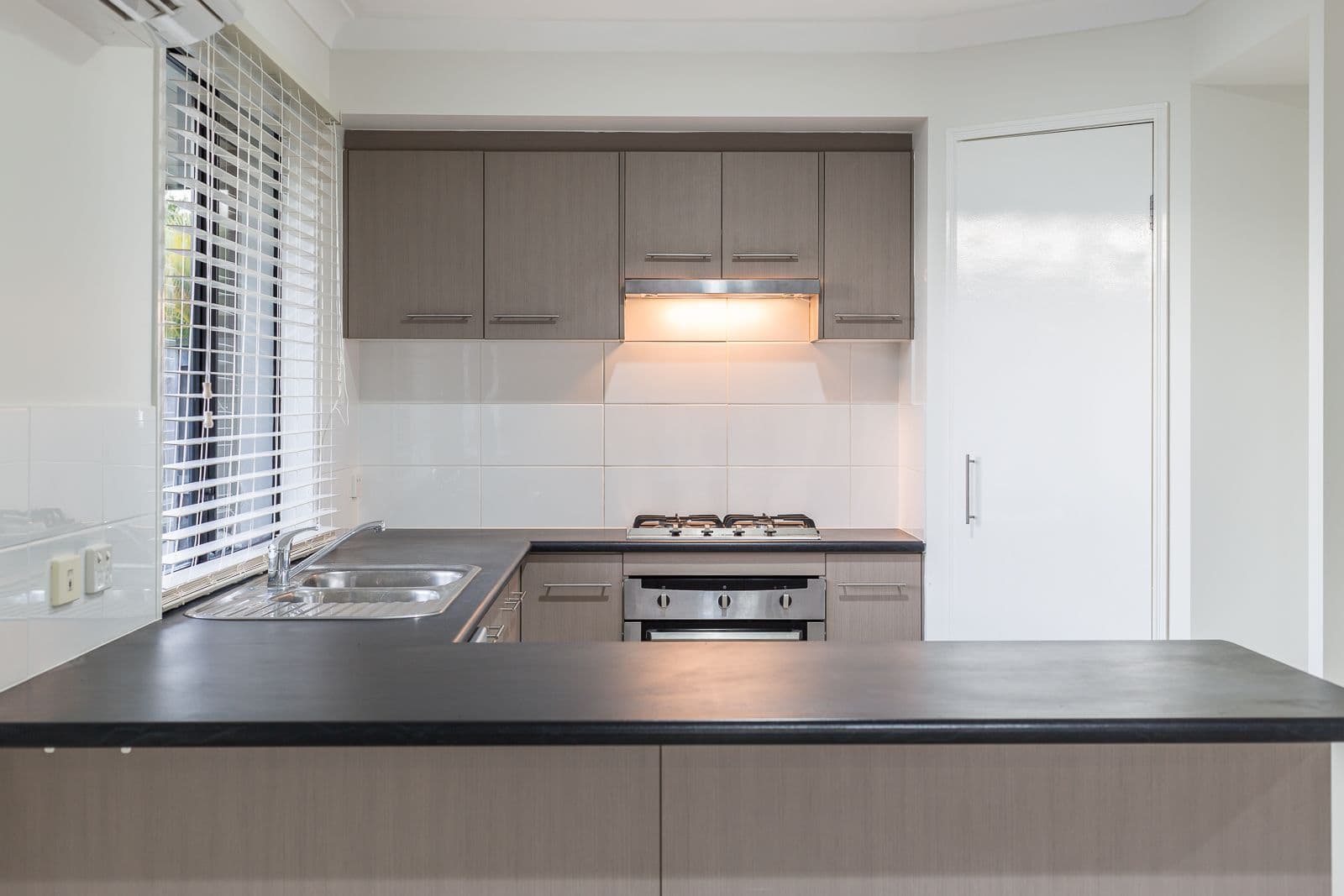 25 Runway Drive, Upper Coomera QLD 4209, Upper Coomera - Thumbnail 8