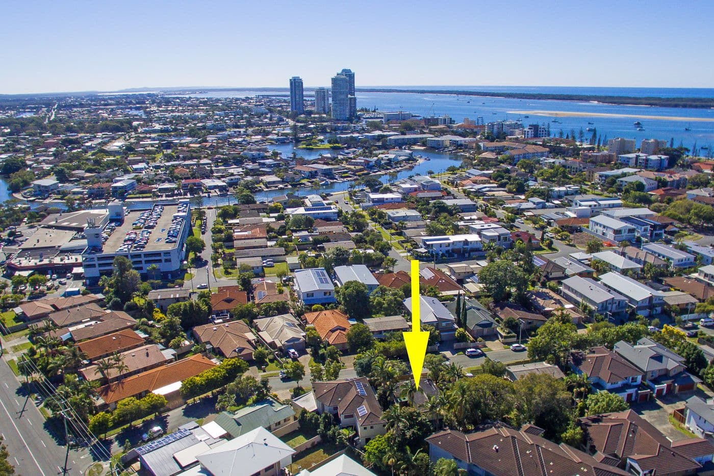 6 Cawthray Street, Biggera Waters QLD 4216, Biggera Waters - Thumbnail 3