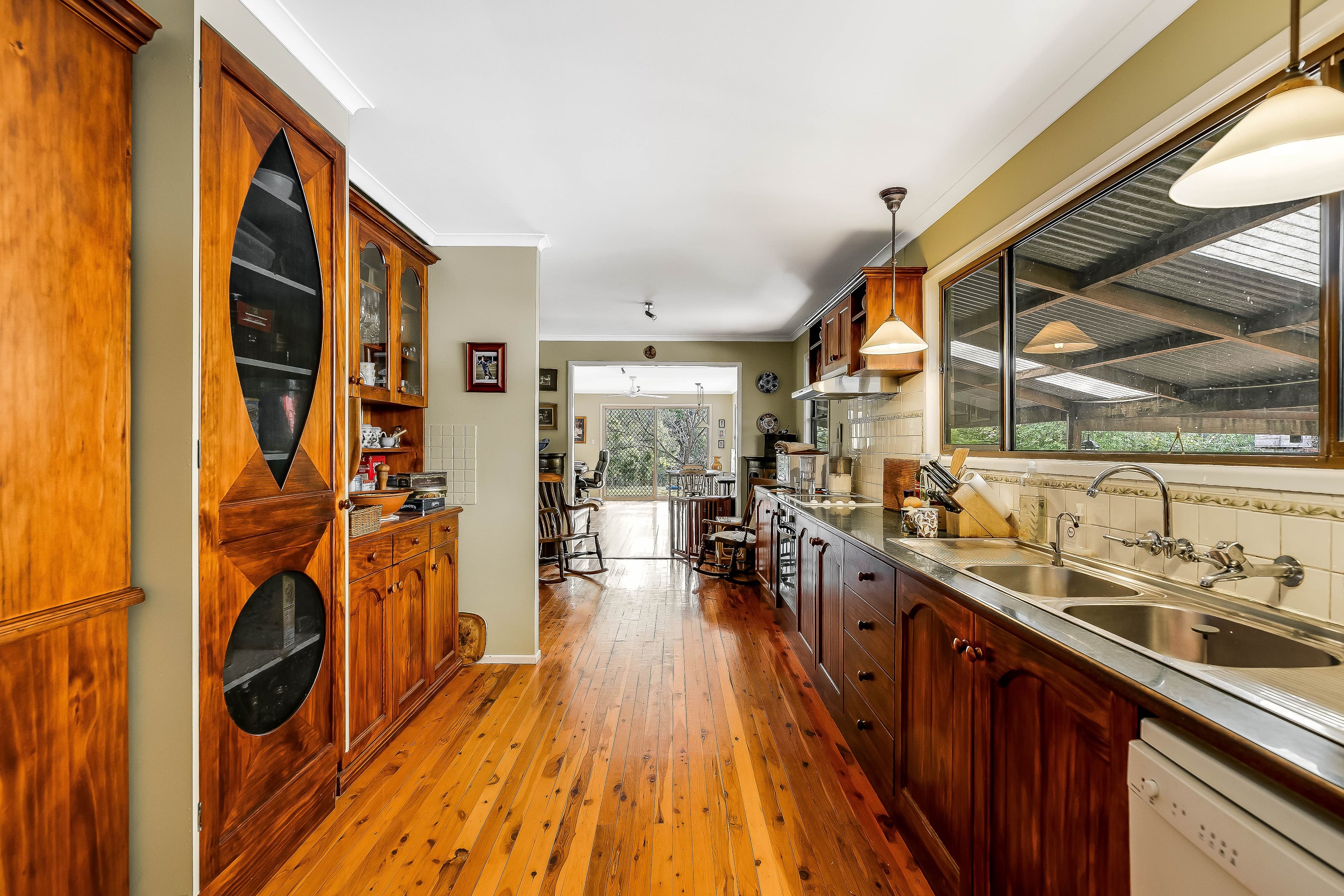 24 Jones Road, Withcott QLD 4352, Withcott - Thumbnail 5