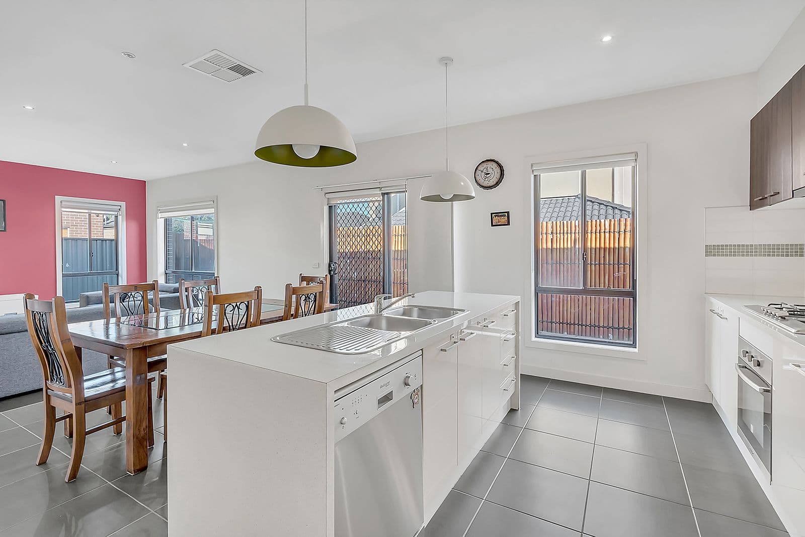 7 Galton Circuit, Craigieburn VIC 3064, Craigieburn - Thumbnail 3