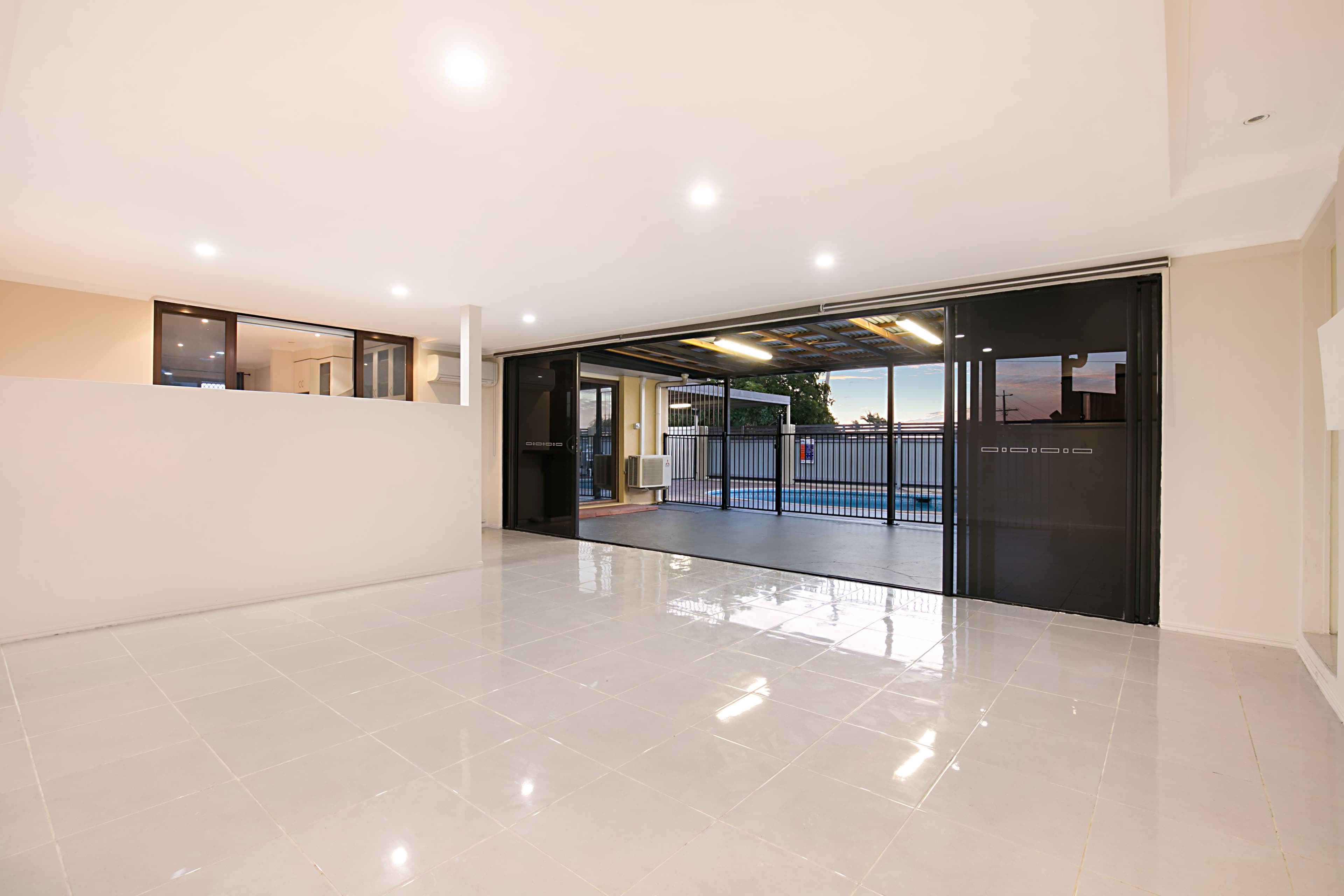 34 Westmoreland Boulevard, Springwood QLD 4127, Springwood - Thumbnail 3