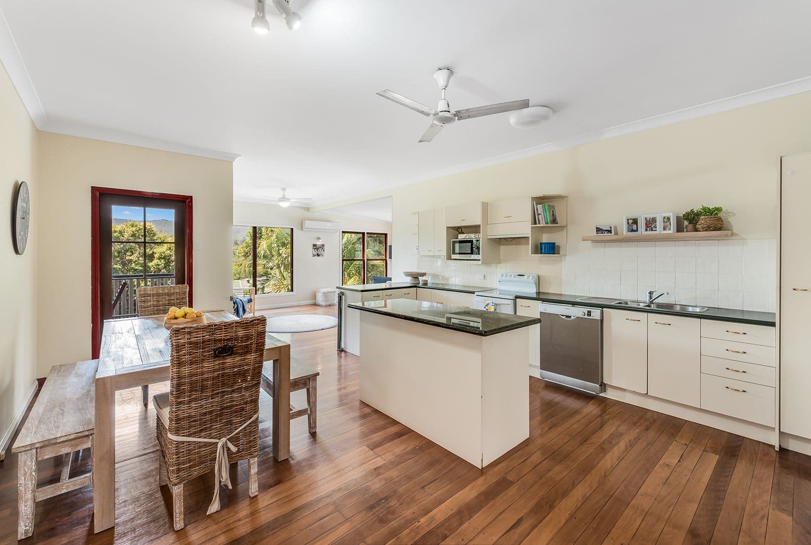 105 Jerrang Street, Indooroopilly QLD 4068, Indooroopilly - Thumbnail 6