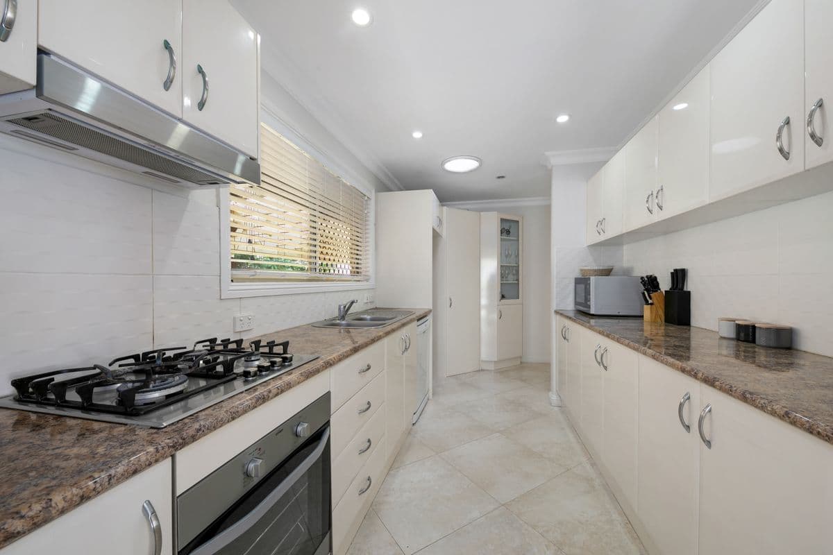 6 Wambaya Street, Belmont QLD 4153, Belmont - Thumbnail 3