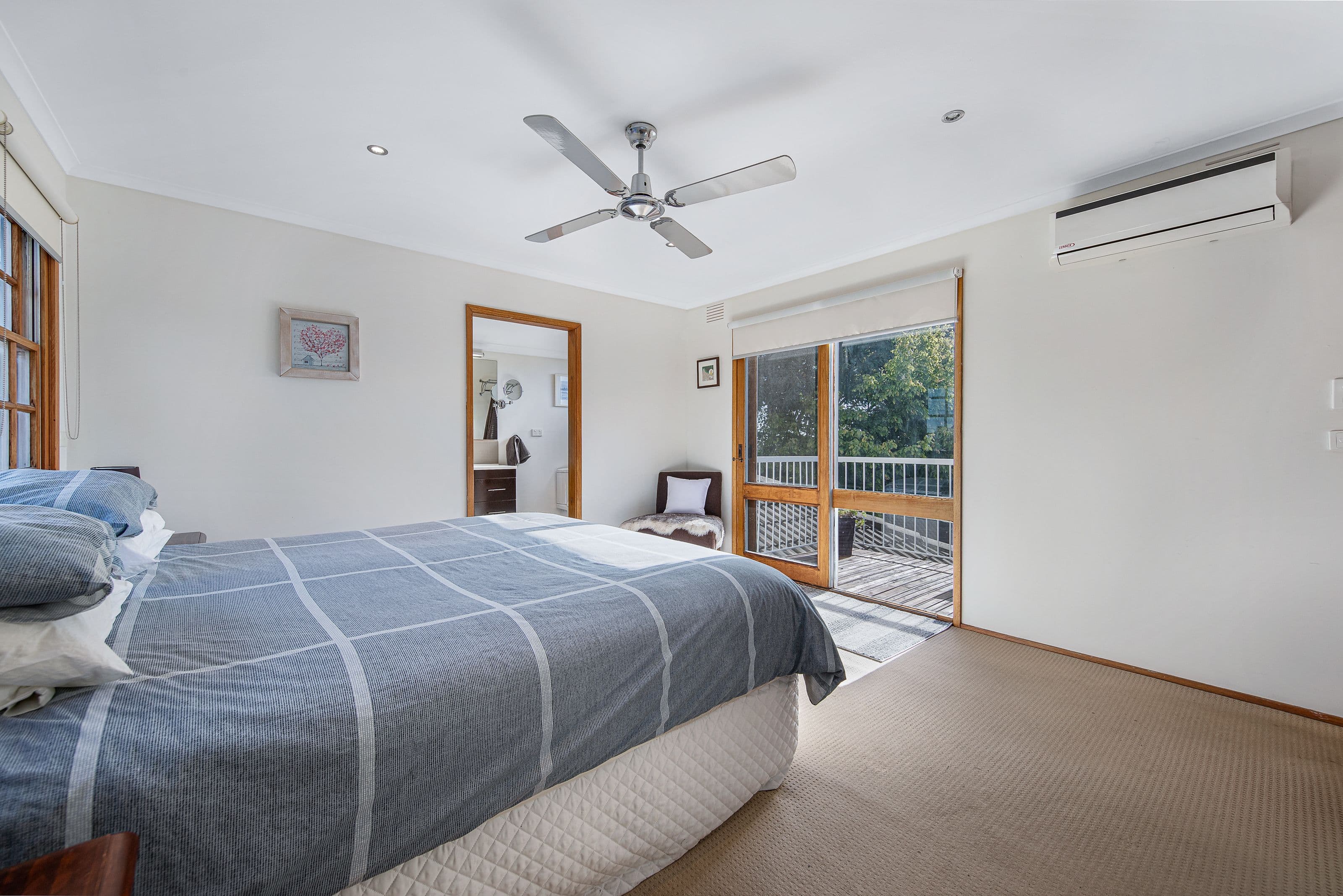 23 Lewton Road, Mount Waverley VIC 3149, Mount Waverley - Thumbnail 8