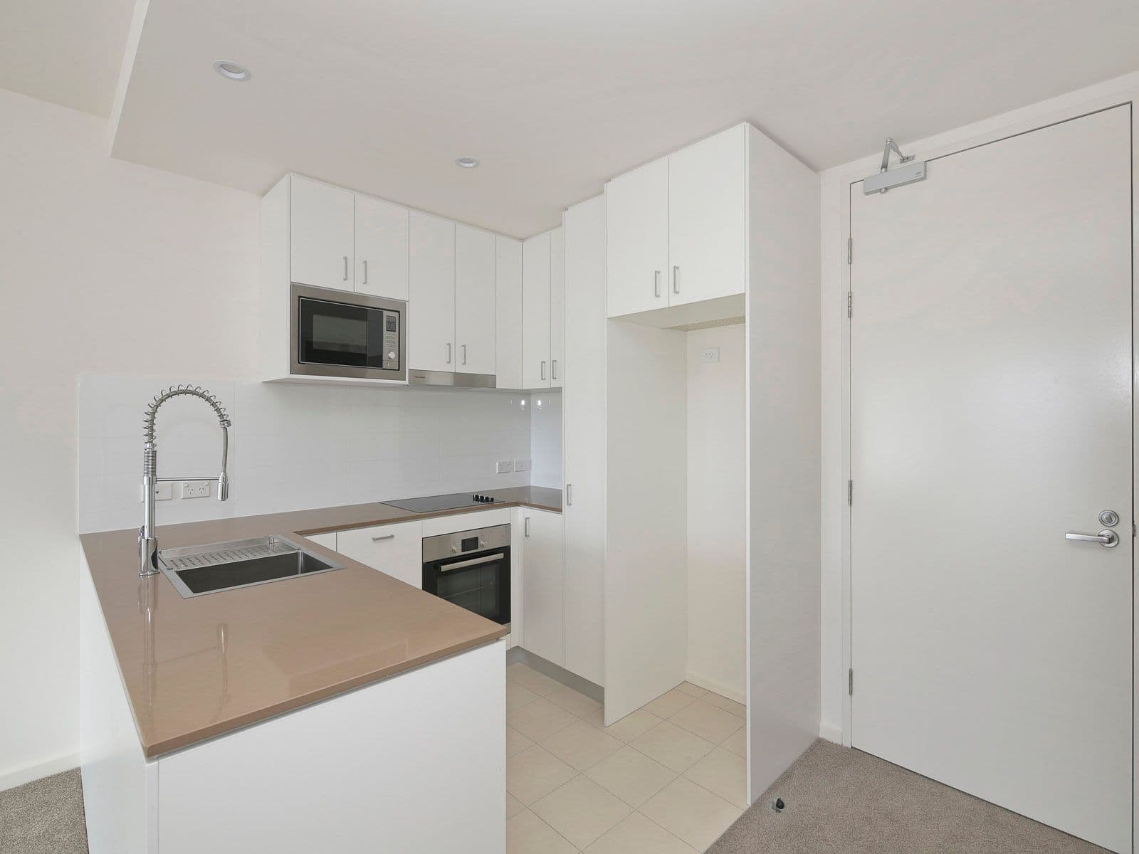 47/10 Lonsdale Street, Braddon ACT 2612, Braddon - Thumbnail 2