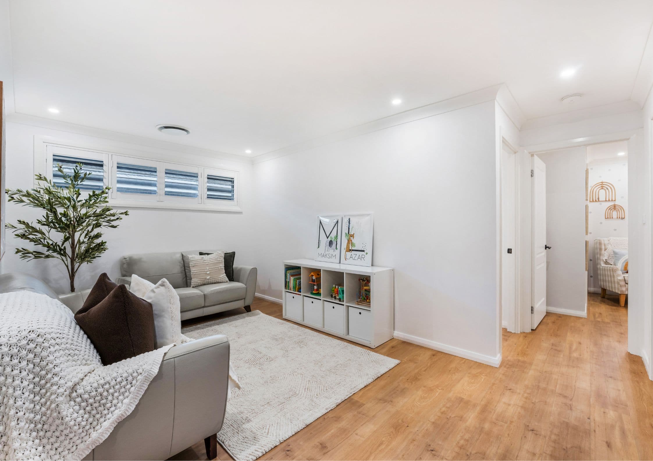 60 Bryant Avenue, Middleton Grange NSW 2171, Middleton Grange - Thumbnail 6