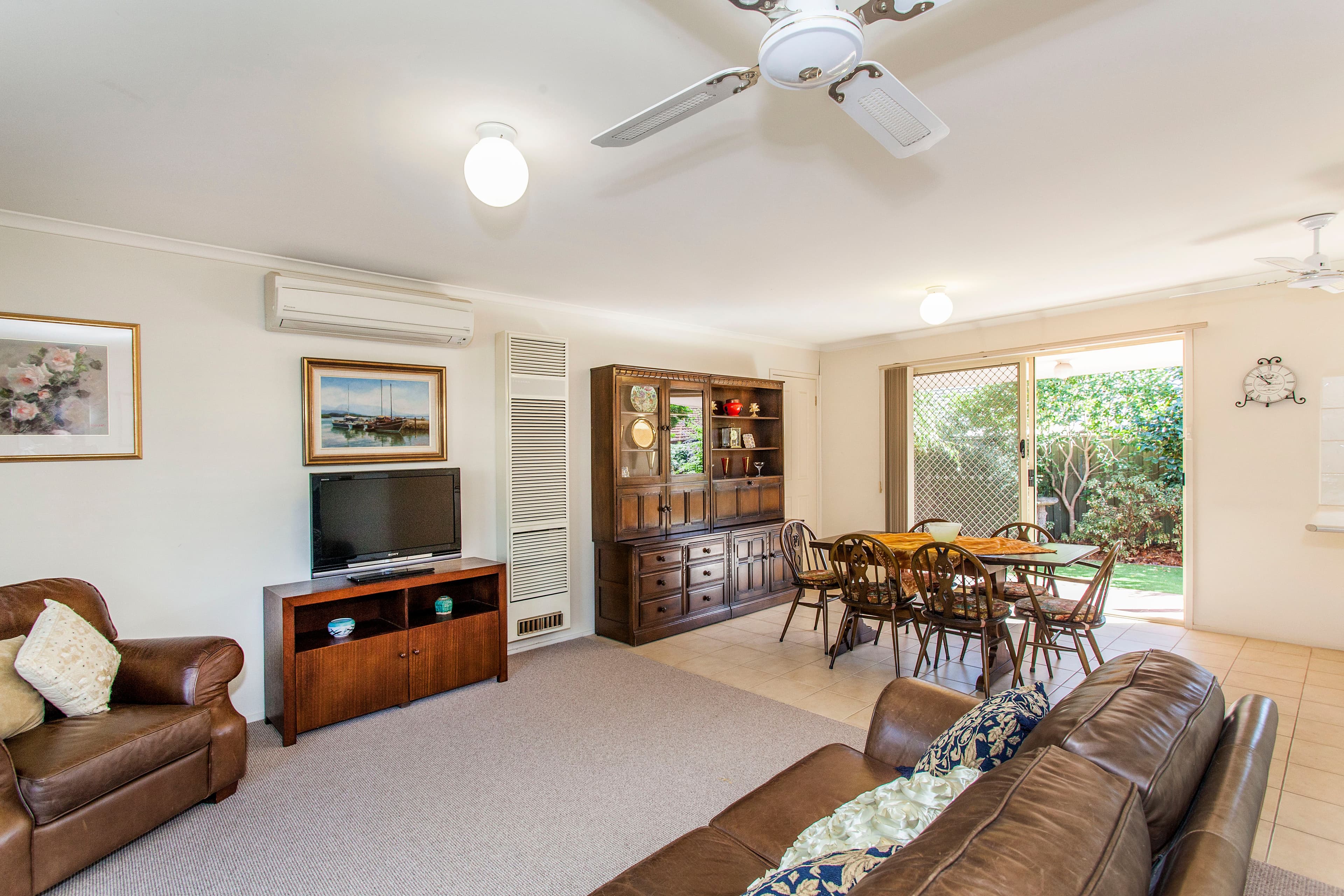 15 Sandon Circuit, Forest Hill VIC 3131, Forest Hill - Thumbnail 3