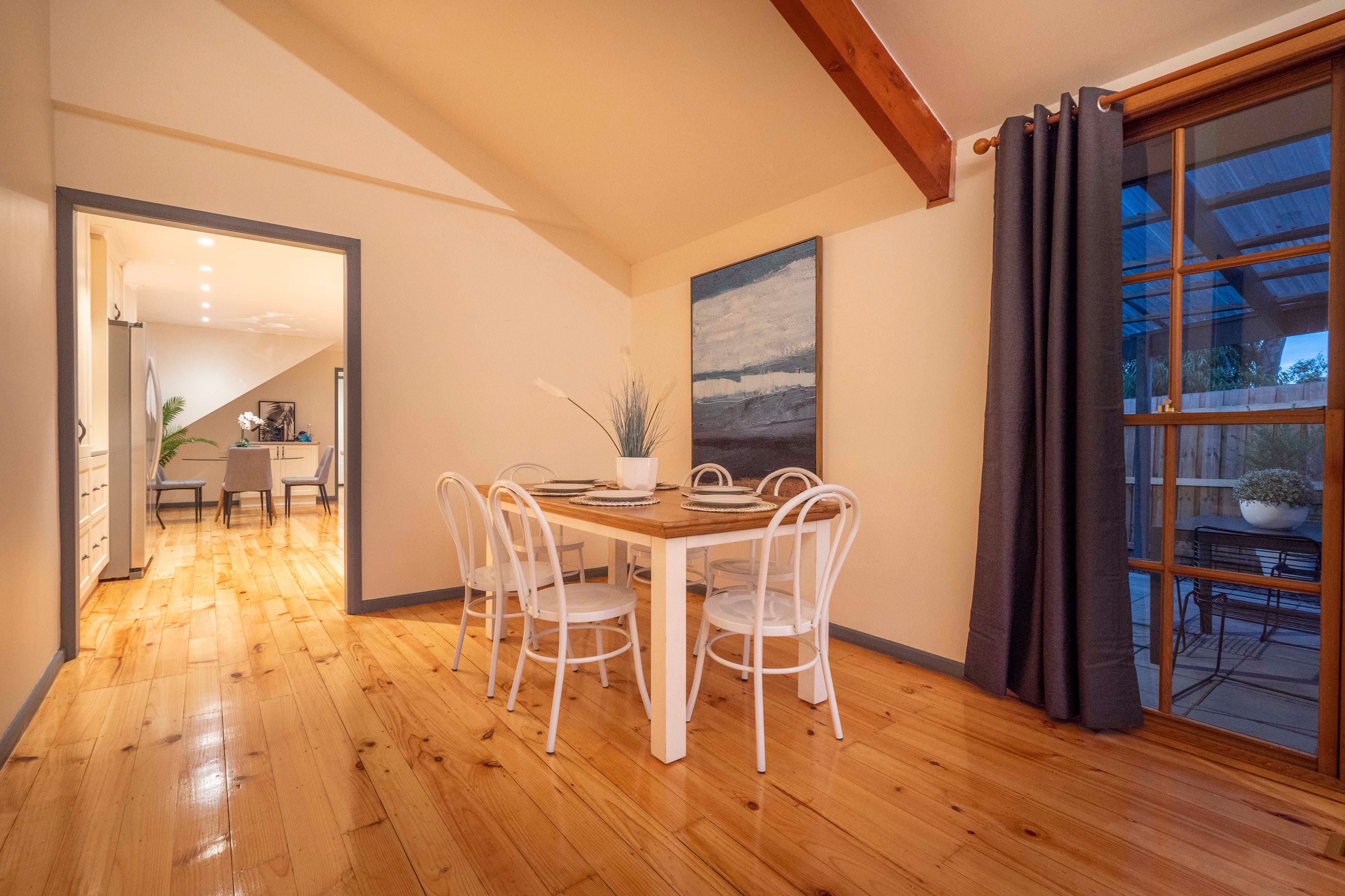 11 Clarke Drive, Gladstone Park VIC 3043, Gladstone Park - Thumbnail 4