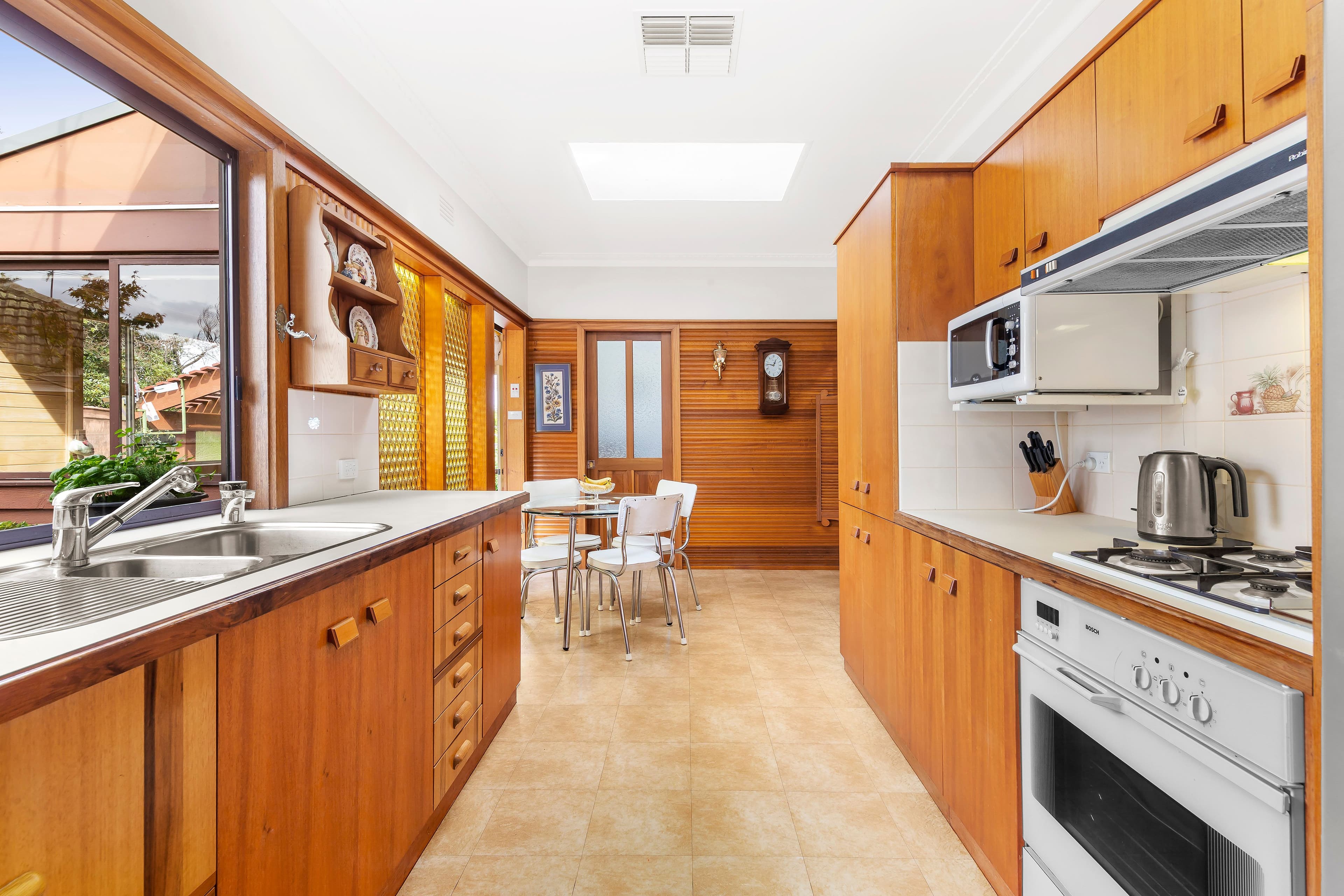 6 Walpole Court, Watsonia VIC 3087, Watsonia - Thumbnail 5