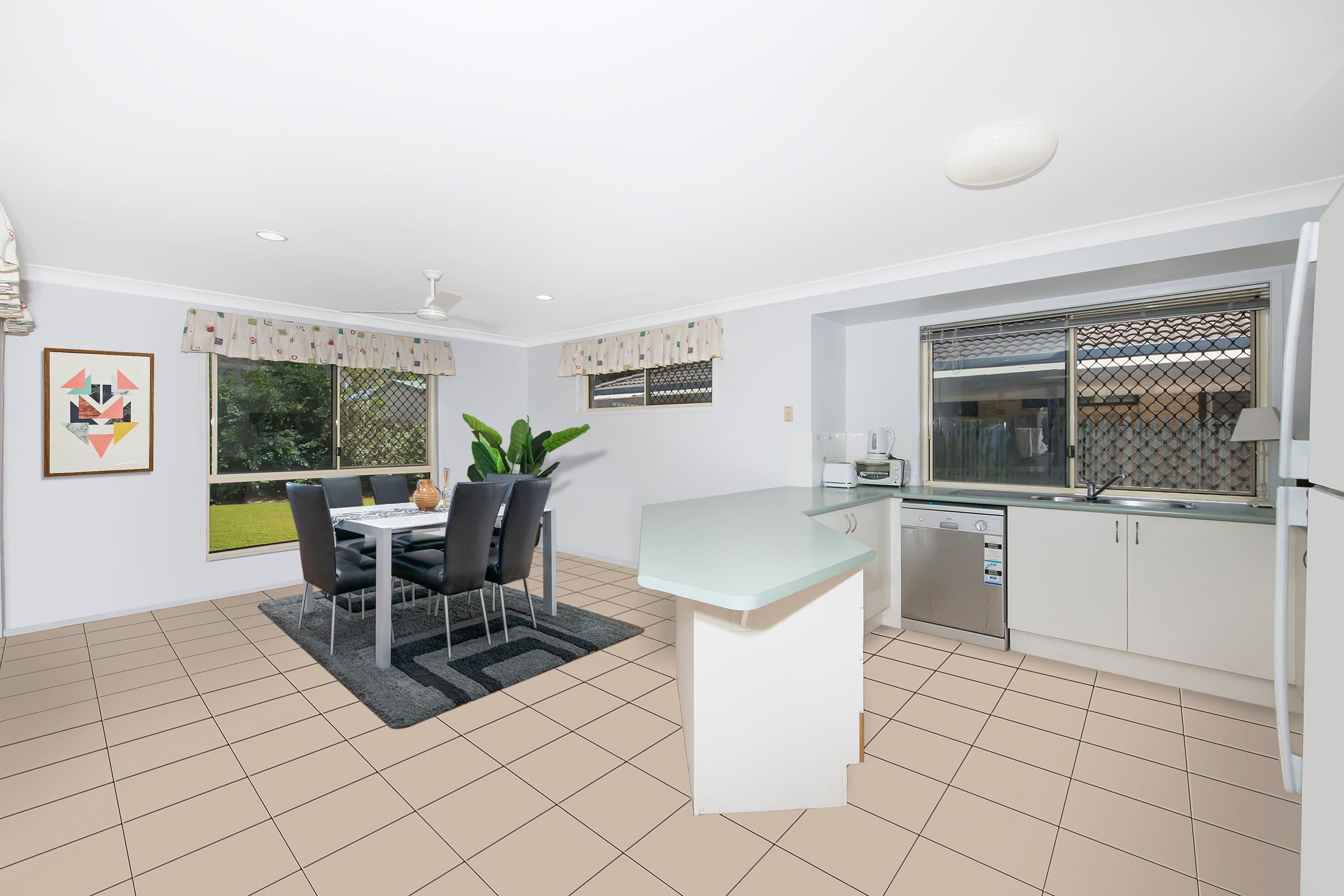 169 Greenwood Drive, Kirwan QLD 4817, Kirwan - Thumbnail 2