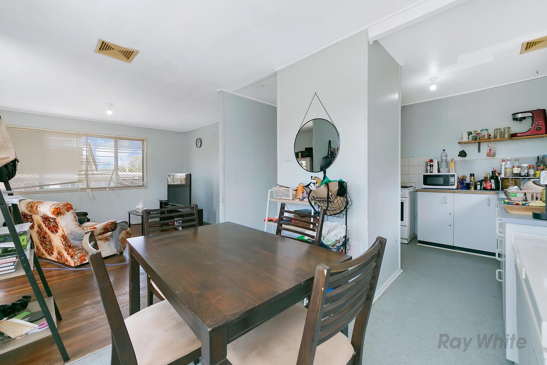 33 Horton Street, Kingston QLD 4114, Kingston - Thumbnail 3