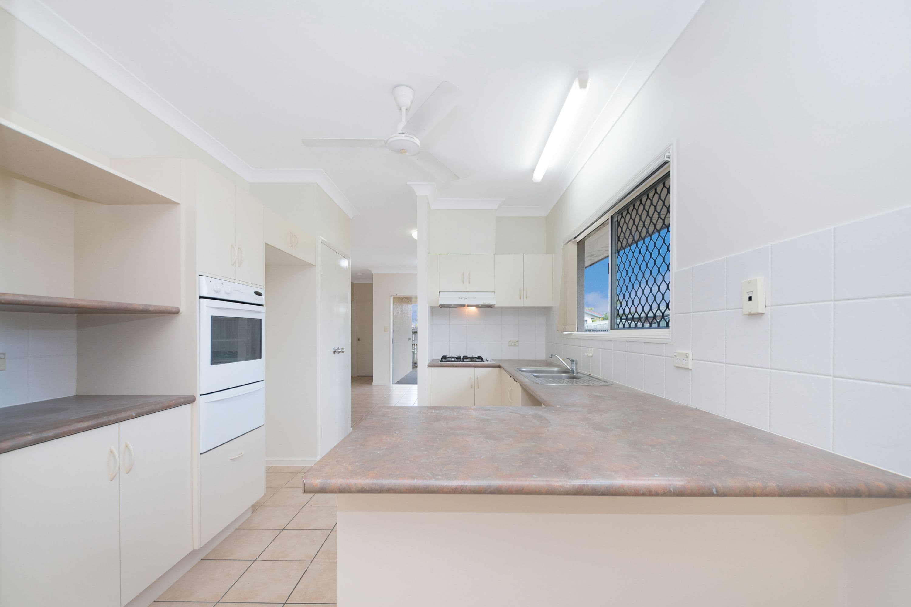 9 Young Circuit, Kirwan QLD 4817, Kirwan - Thumbnail 3