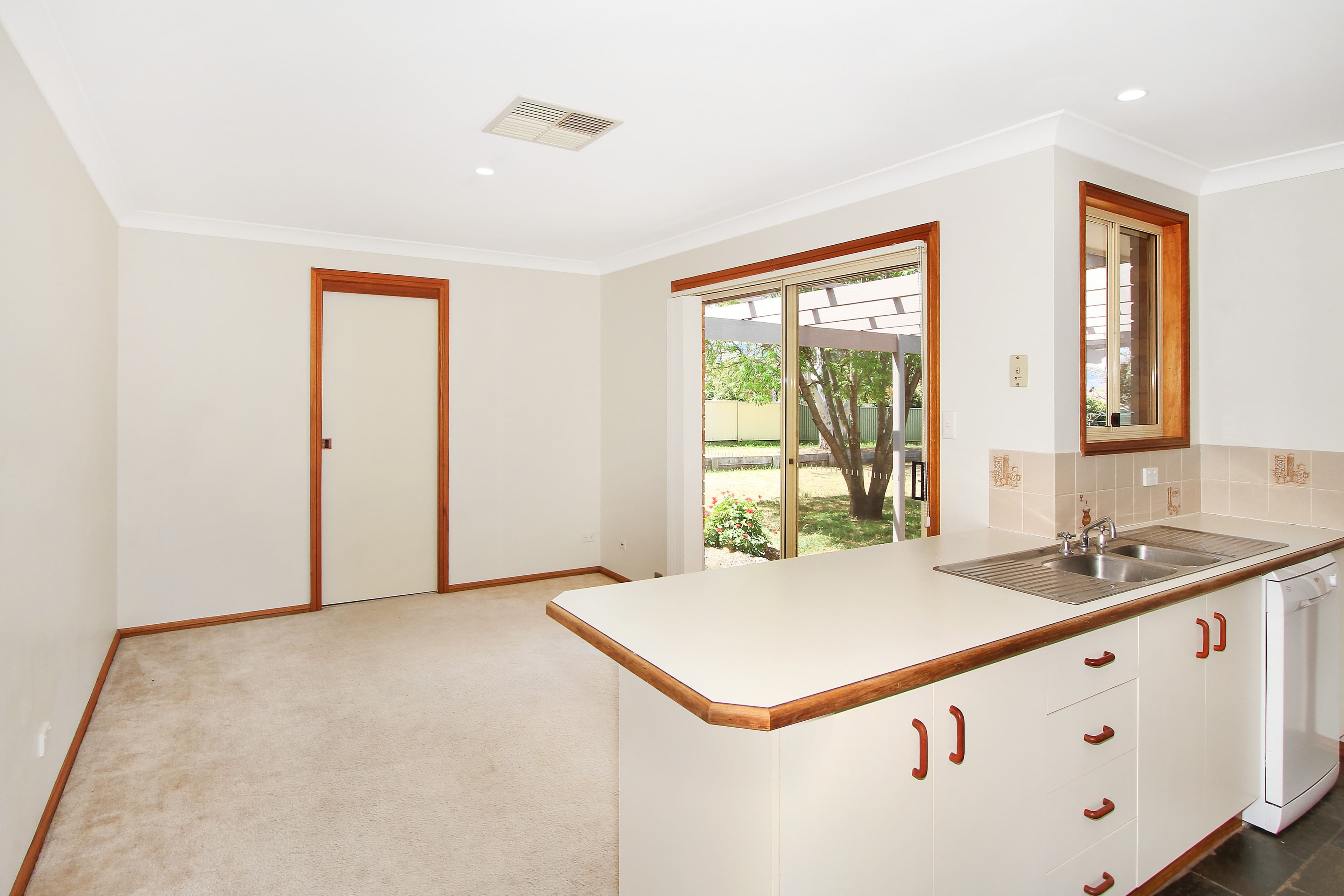 12 The Terrace, Tamworth NSW 2340, Tamworth - Thumbnail 4