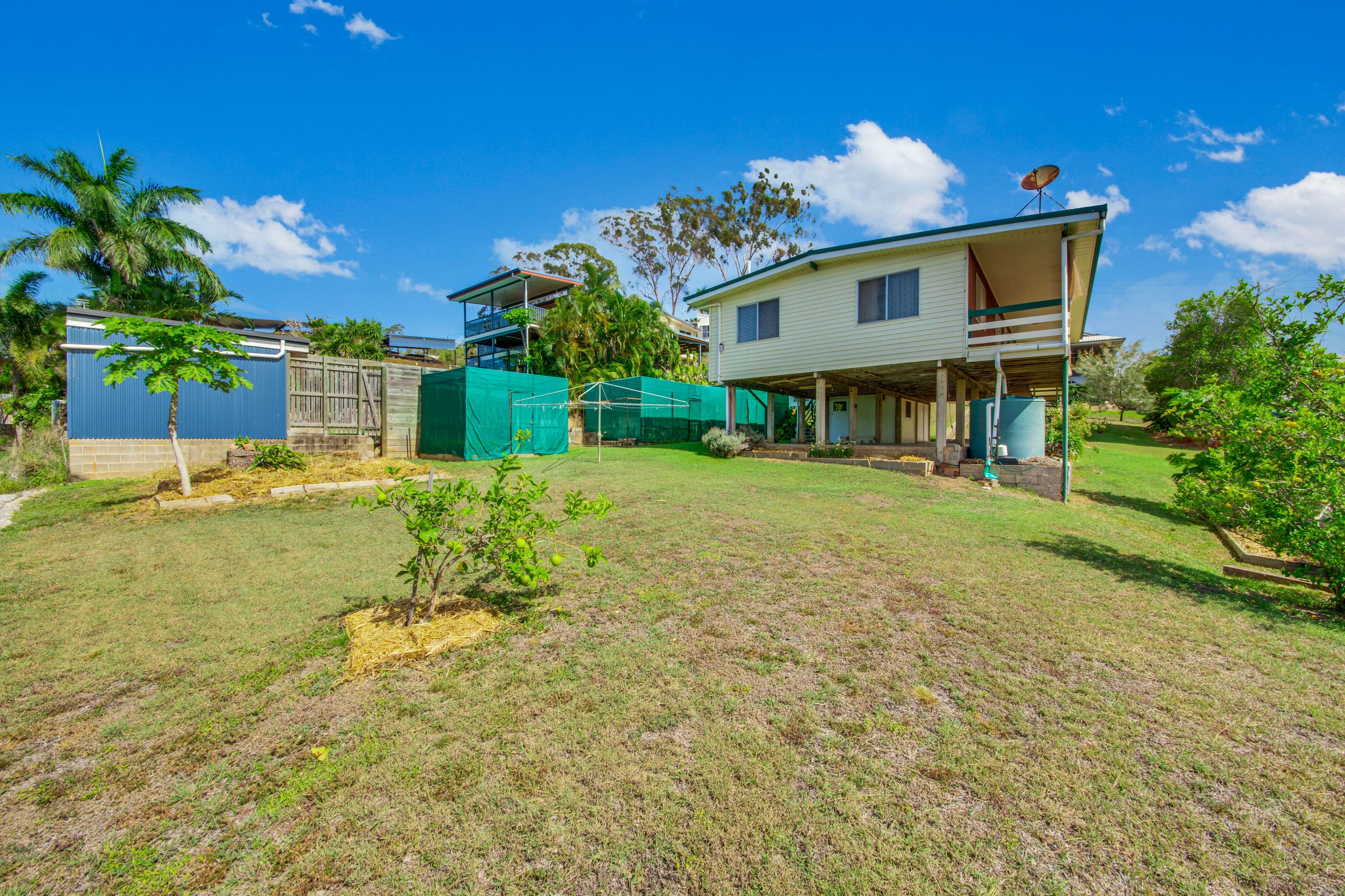 34 Smith Street, West Gladstone QLD 4680, West Gladstone - Thumbnail 2