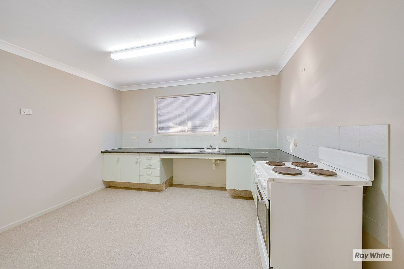 6 Waringa Place, Yeppoon QLD 4703, Yeppoon - Thumbnail 6