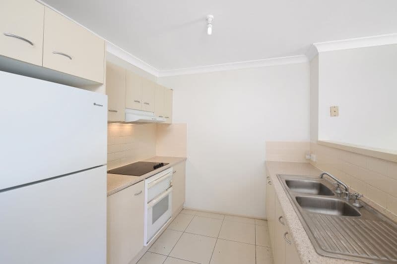 19 Sandpiper Place, Green Point NSW 2251, Green Point - Thumbnail 2
