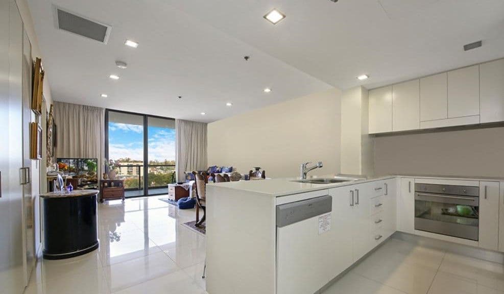 34 'Victoria Towers', Scarborough Street, Southport QLD 4215, Southport - Image 1