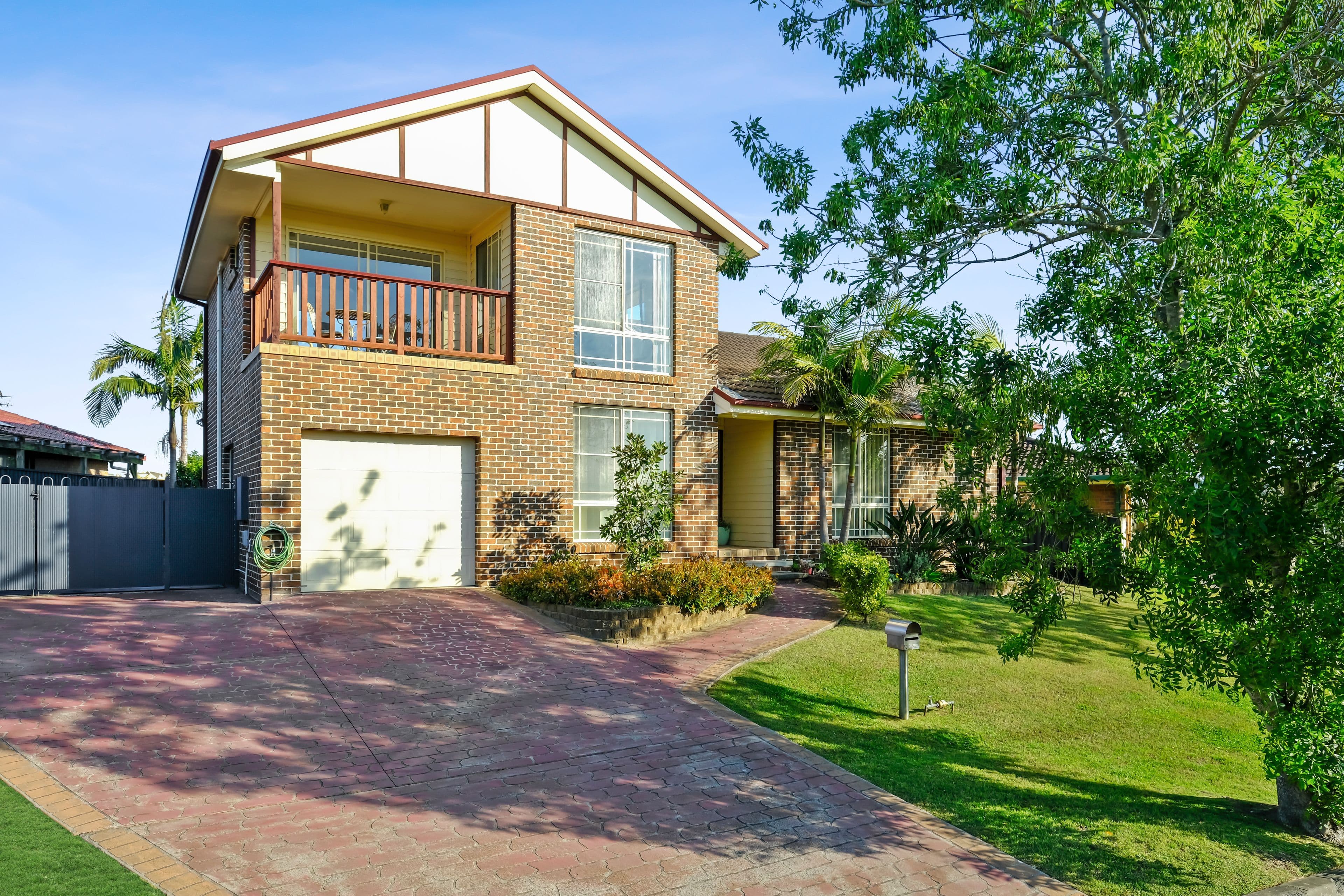 51 Bottlebrush Drive, Glenning Valley - Thumbnail 2